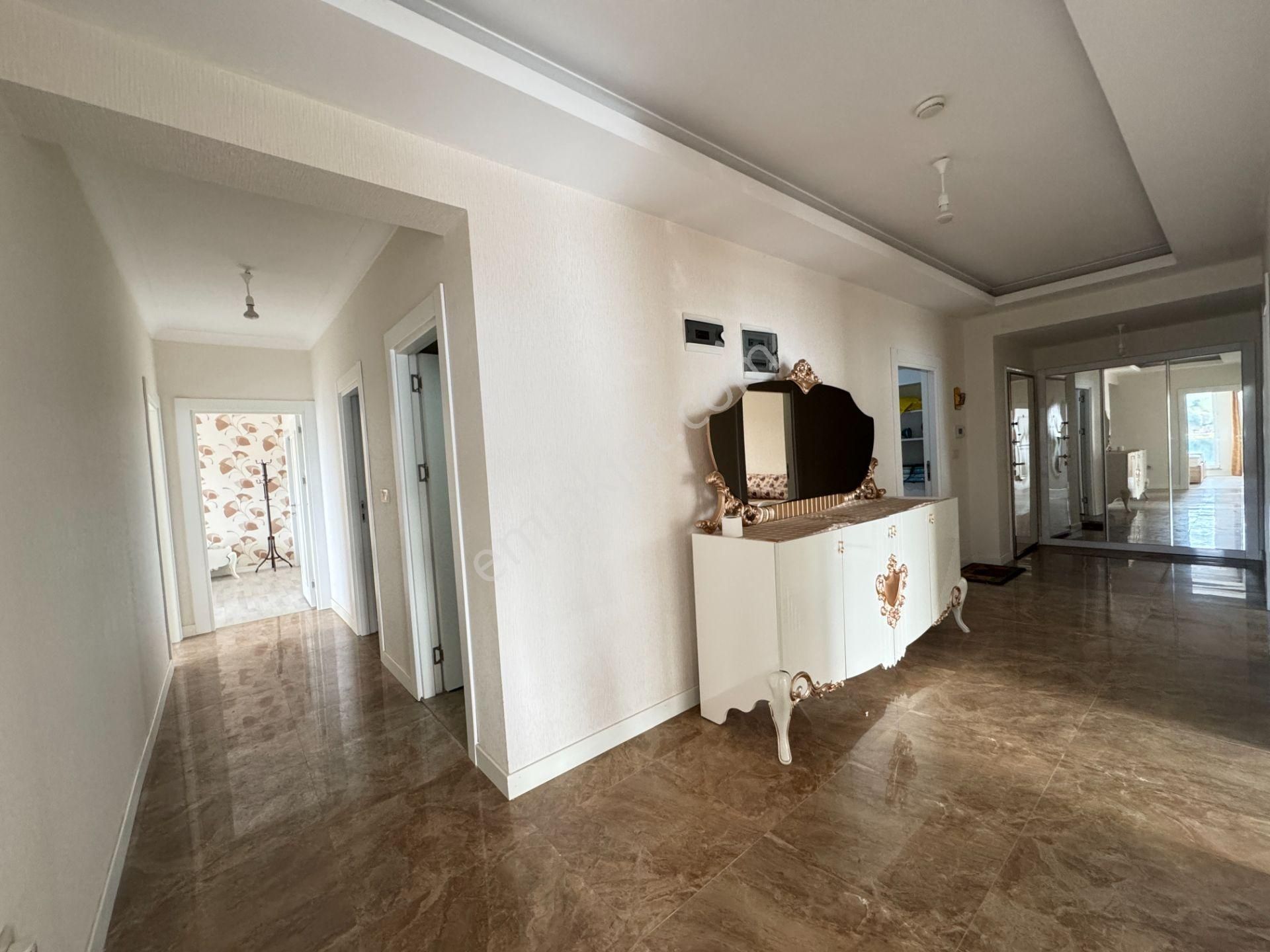 Trabzon Kaşüstü Mahallesi İnci Prime Sitesi Eşyalı Satılık 4+1 Konut - Görsel 6