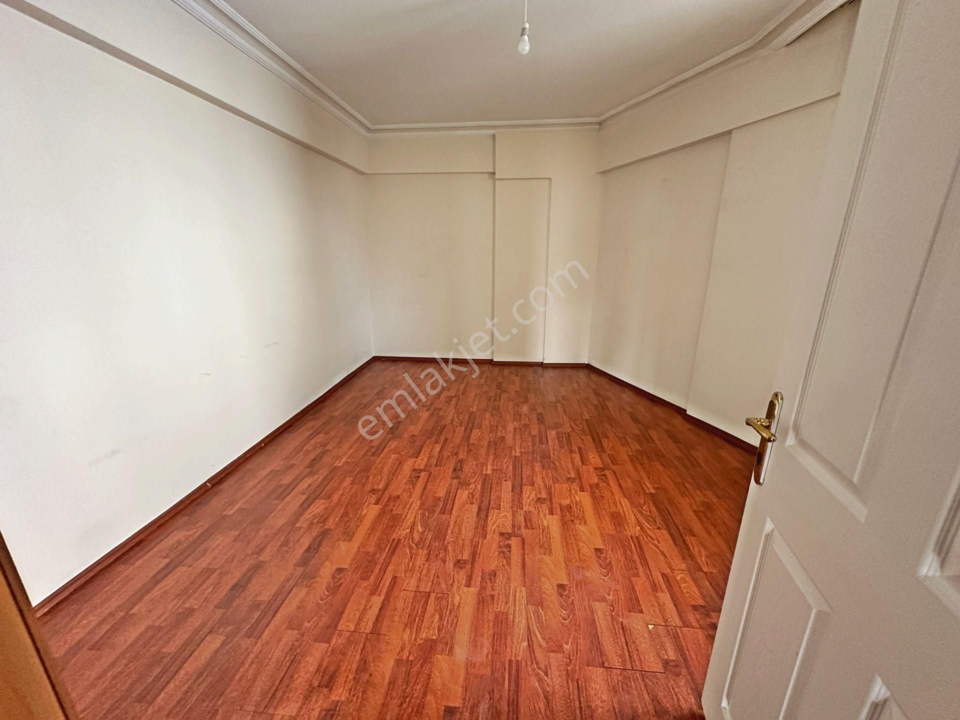 Bahçelerüstü Mahallesinde Merkezi Konumda Manzaralı 3+1 Satılık - Görsel 15