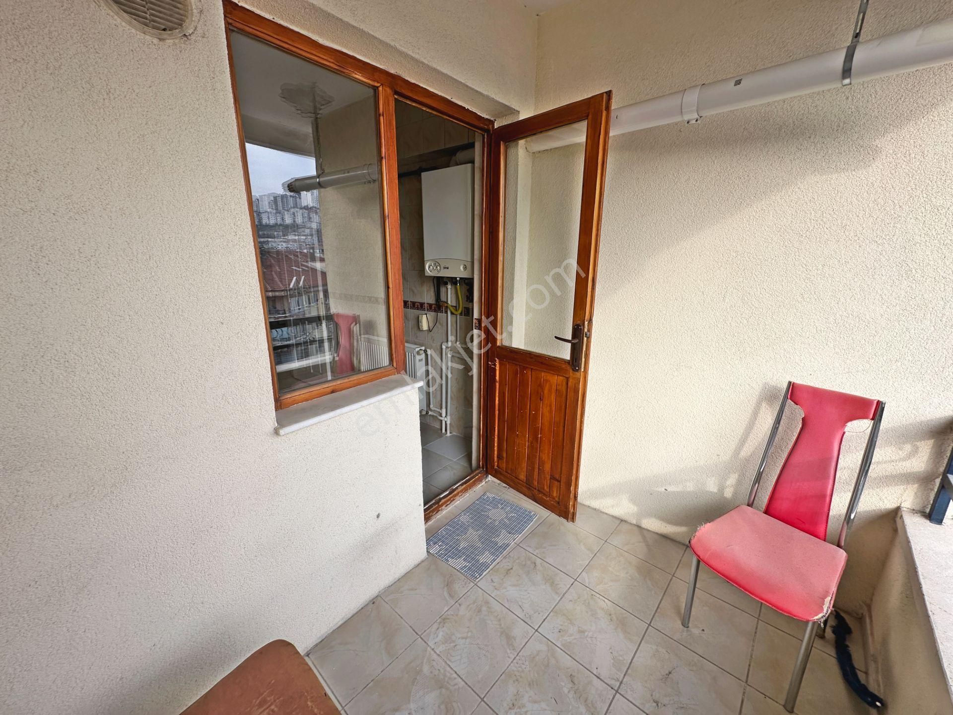 Bahçelerüstü Mahallesinde Merkezi Konumda Manzaralı 3+1 Satılık - Görsel 9