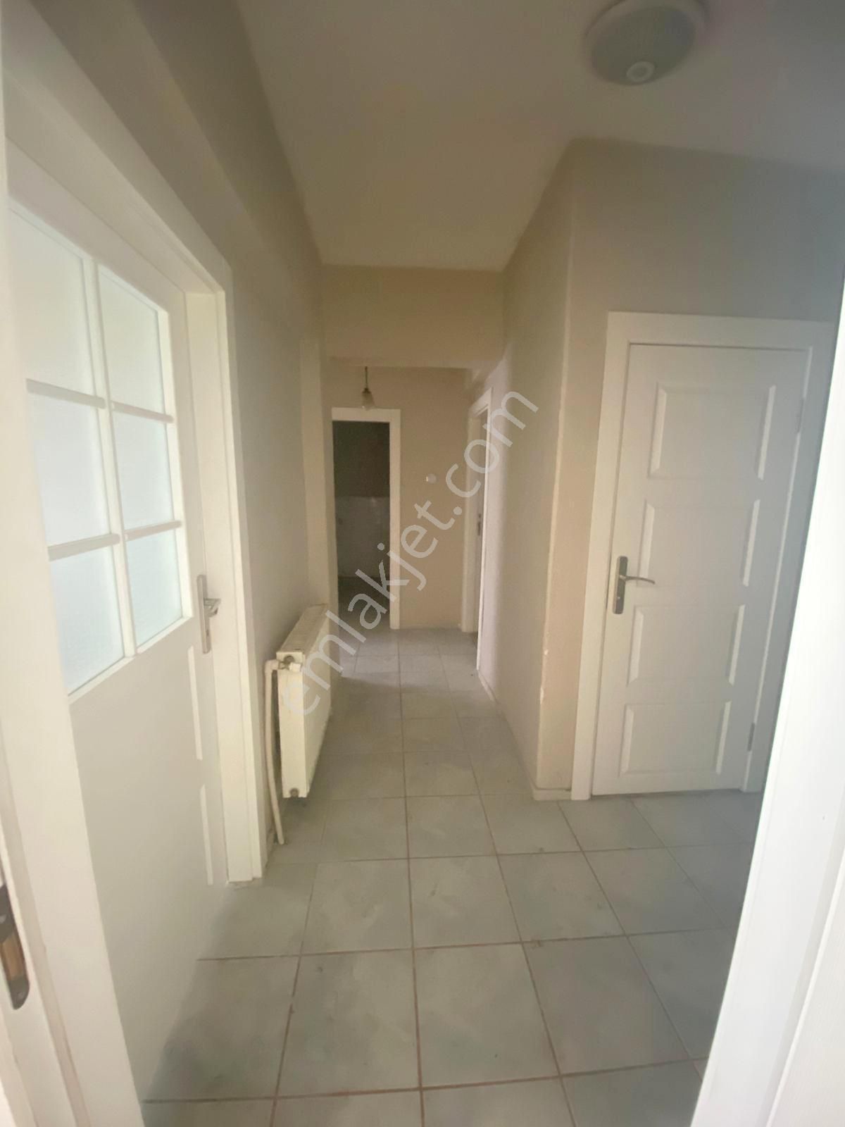 Emre Emlak'tan Elvan'da Cadde Üzeri Arakat Boş Satılık 3+1 Daire - Görsel 11