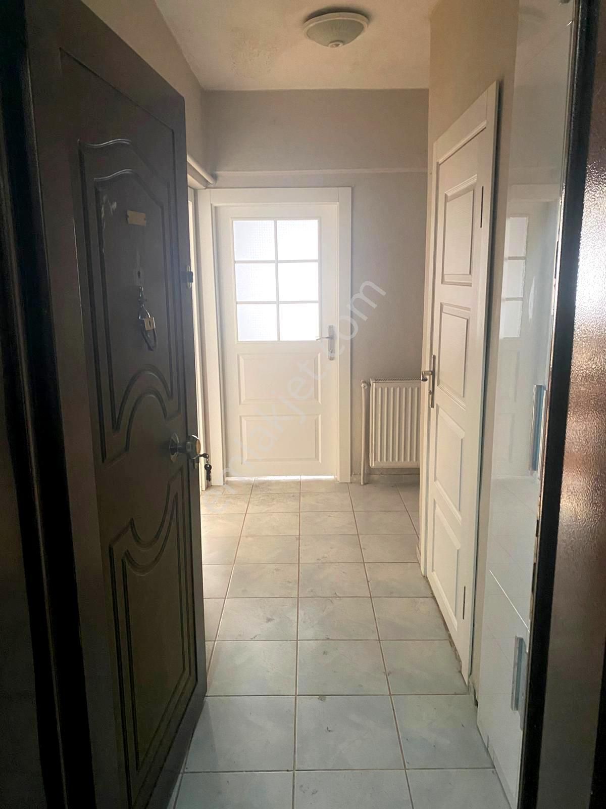 Emre Emlak'tan Elvan'da Cadde Üzeri Arakat Boş Satılık 3+1 Daire - Görsel 14