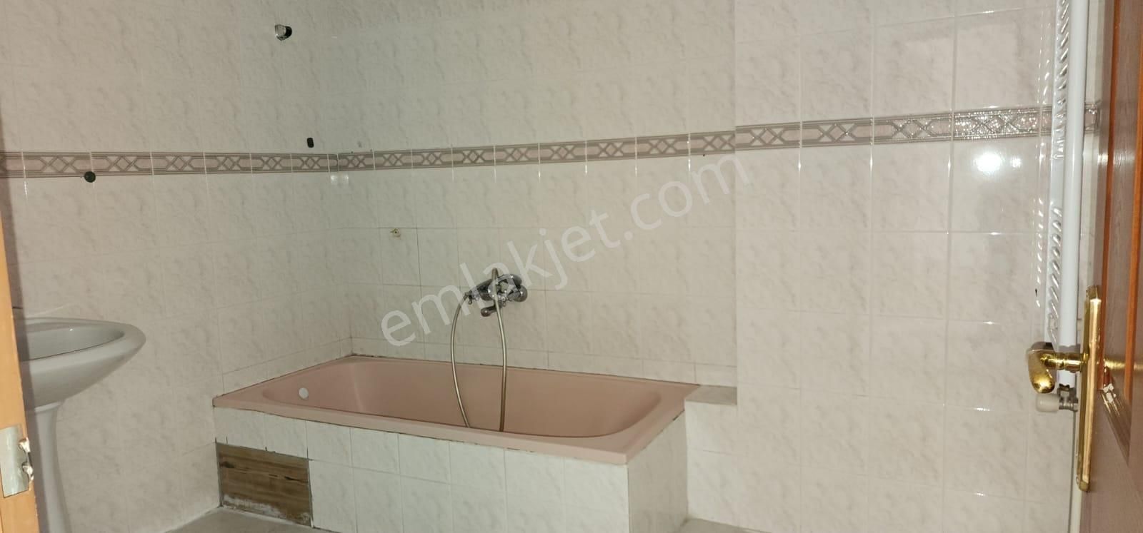 Kalecik Emlak'tan Mimar Sinan Mah. Site İçerisinde 3+1 Yapılı Daire - Görsel 29