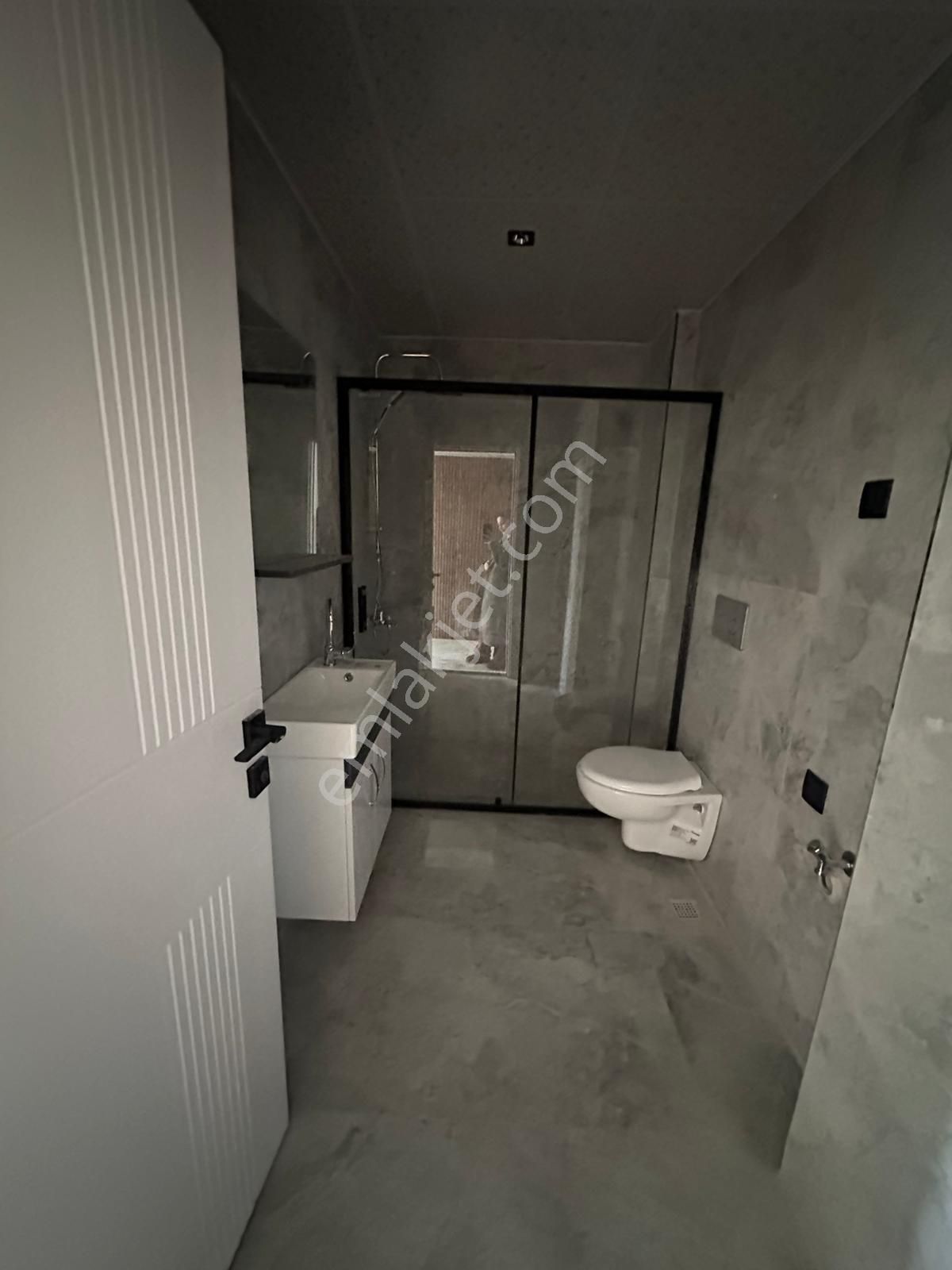 V.karşıyakada Sıfır Yüksek Giriş 1+1 İskanlı Mükemmel Konum Daire - Görsel 7