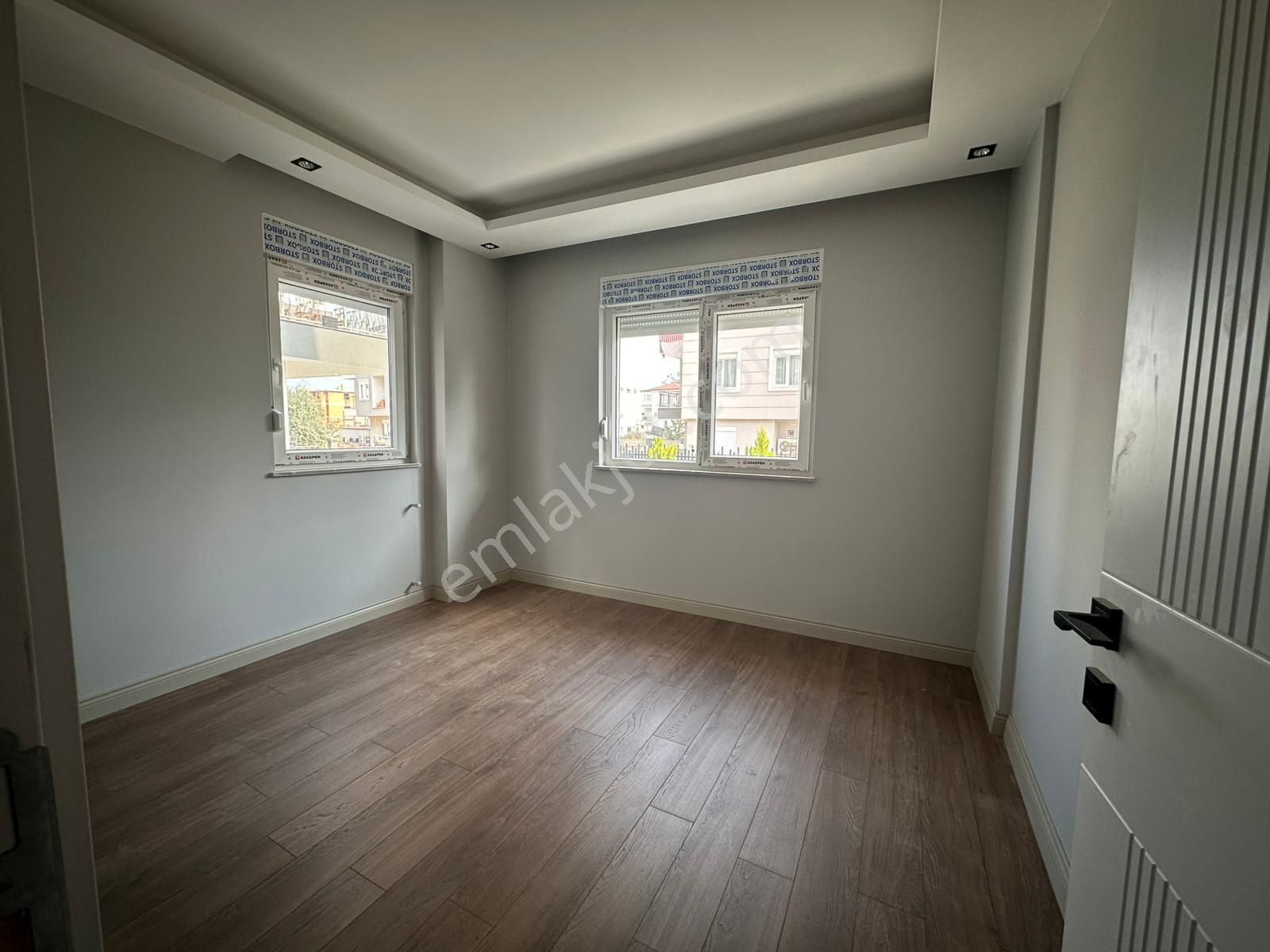 V.karşıyakada Sıfır Yüksek Giriş 1+1 İskanlı Mükemmel Konum Daire - Görsel 5