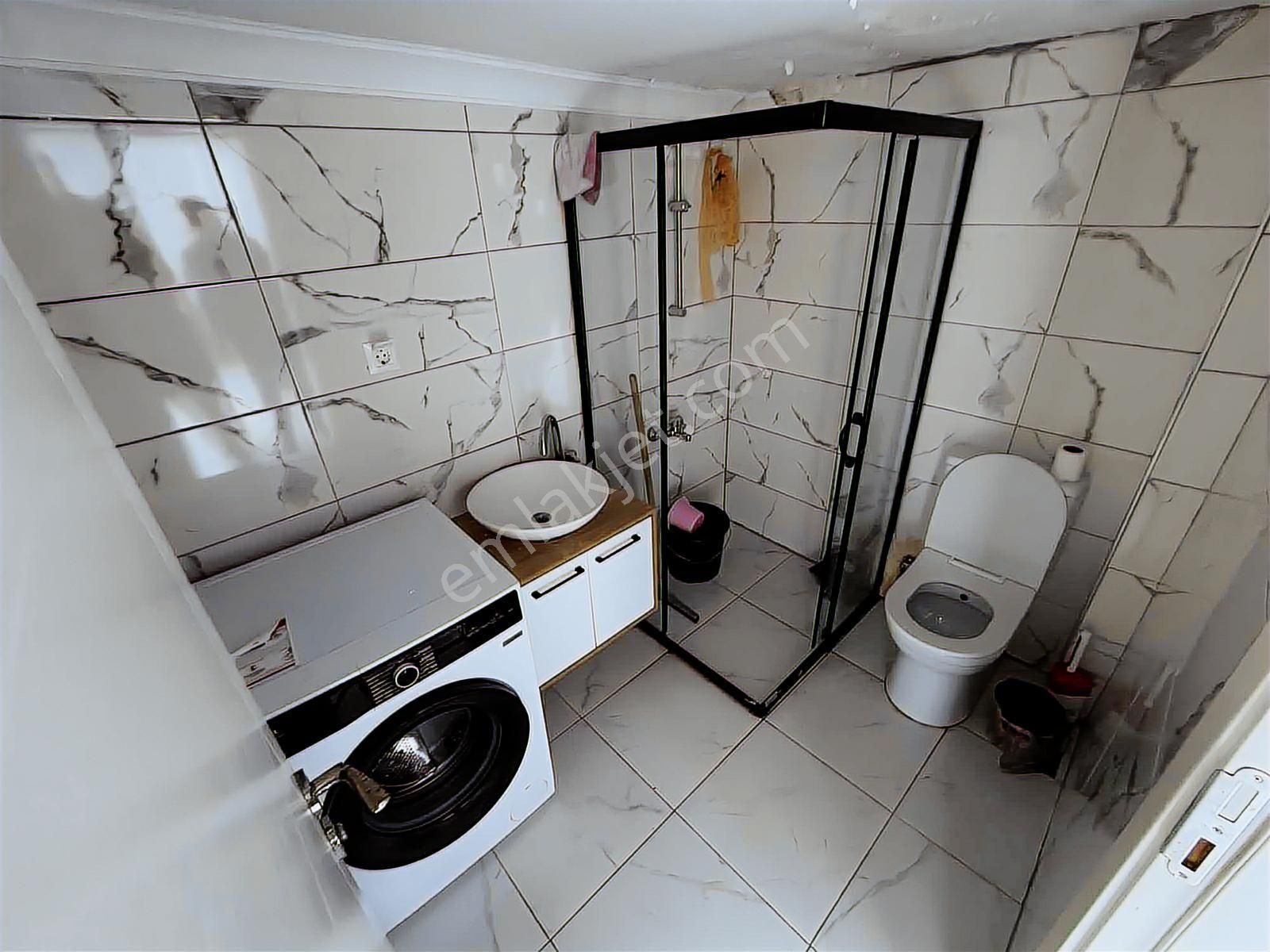 Tırpan Gayrimenkulden Ömerbey Mah. 2+1 90m2 Masrafsız Arakat - Görsel 3