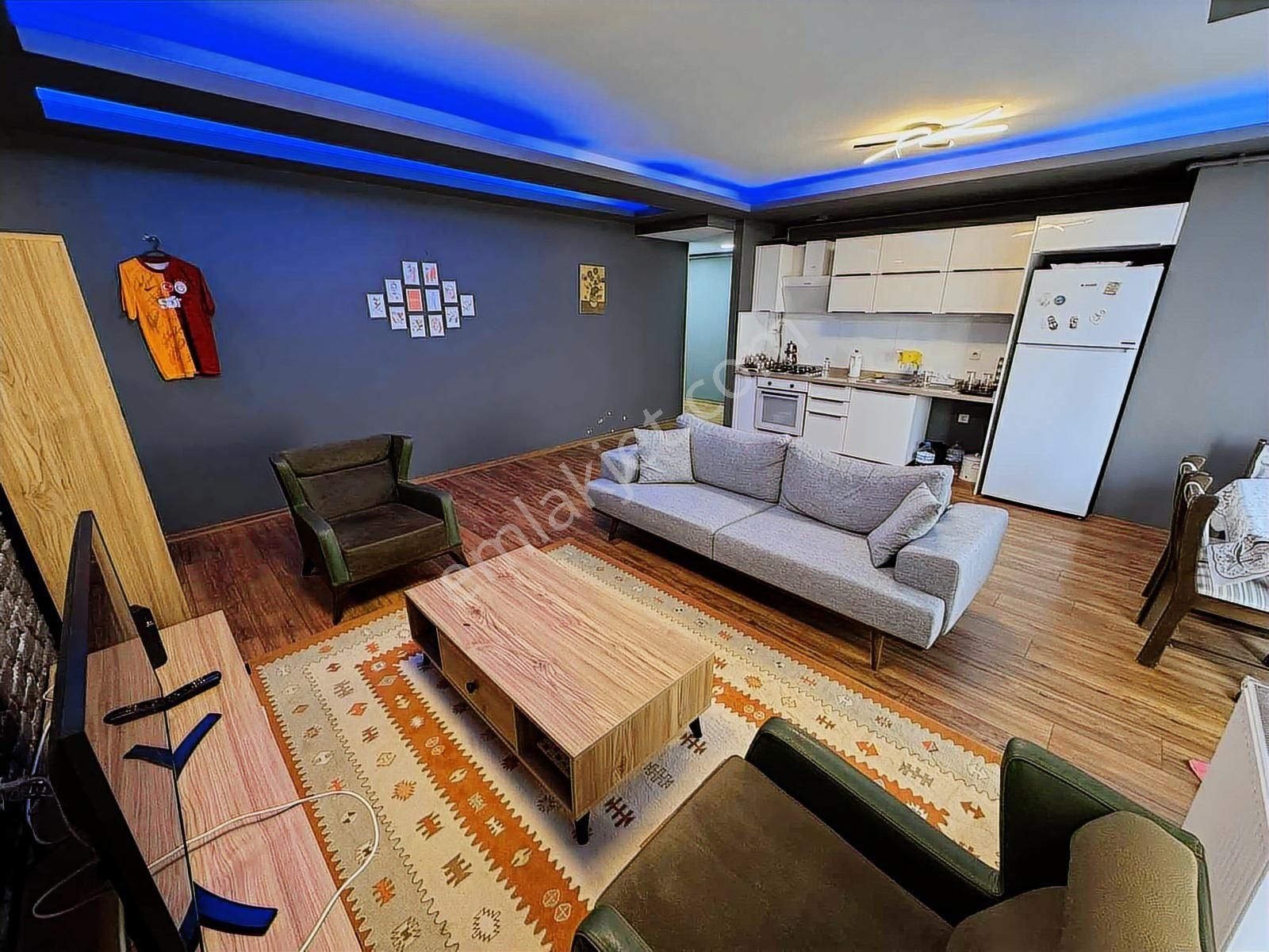 Tırpan Gayrimenkulden Umutevler Sitesinde Lüx Eşyalı Kiralık - Görsel 10