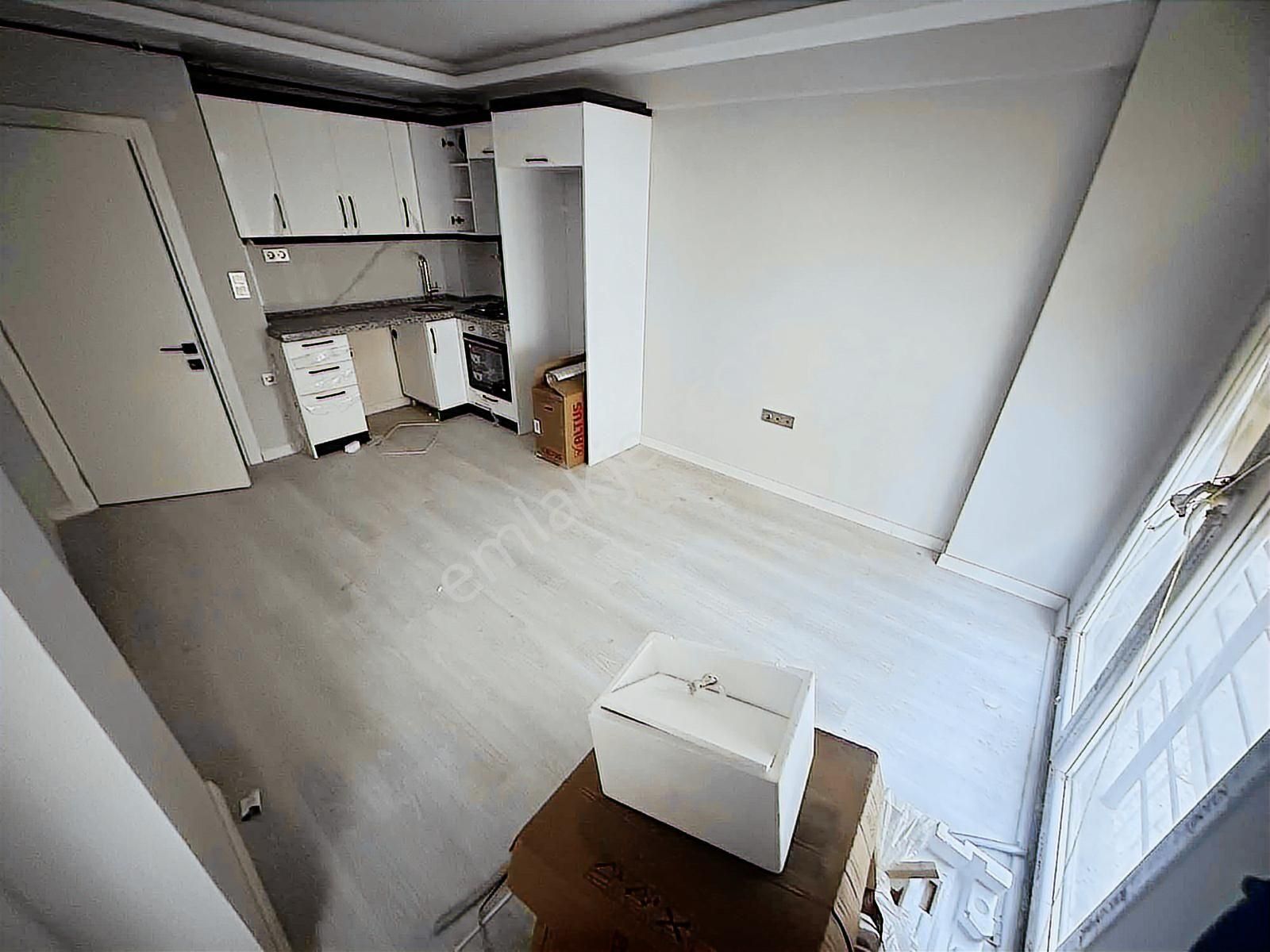 Tırpan Gayrimenkulden Güzelyalıda 2+1 70m2 Sıfır Düzayak Daire - Görsel 13