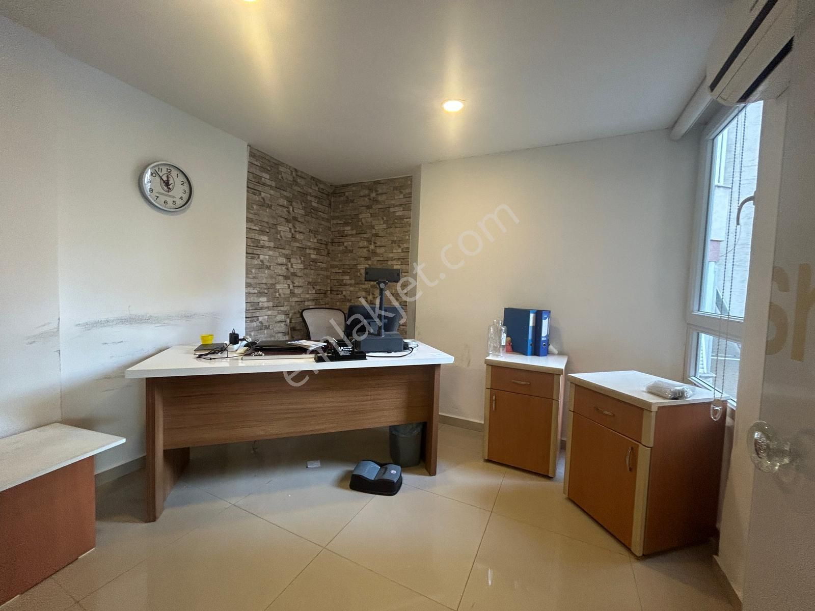 Alanya Merkez Saray Mahallesin'de Kiralık 3 Kat Kurumsal İş Yeri - Görsel 15