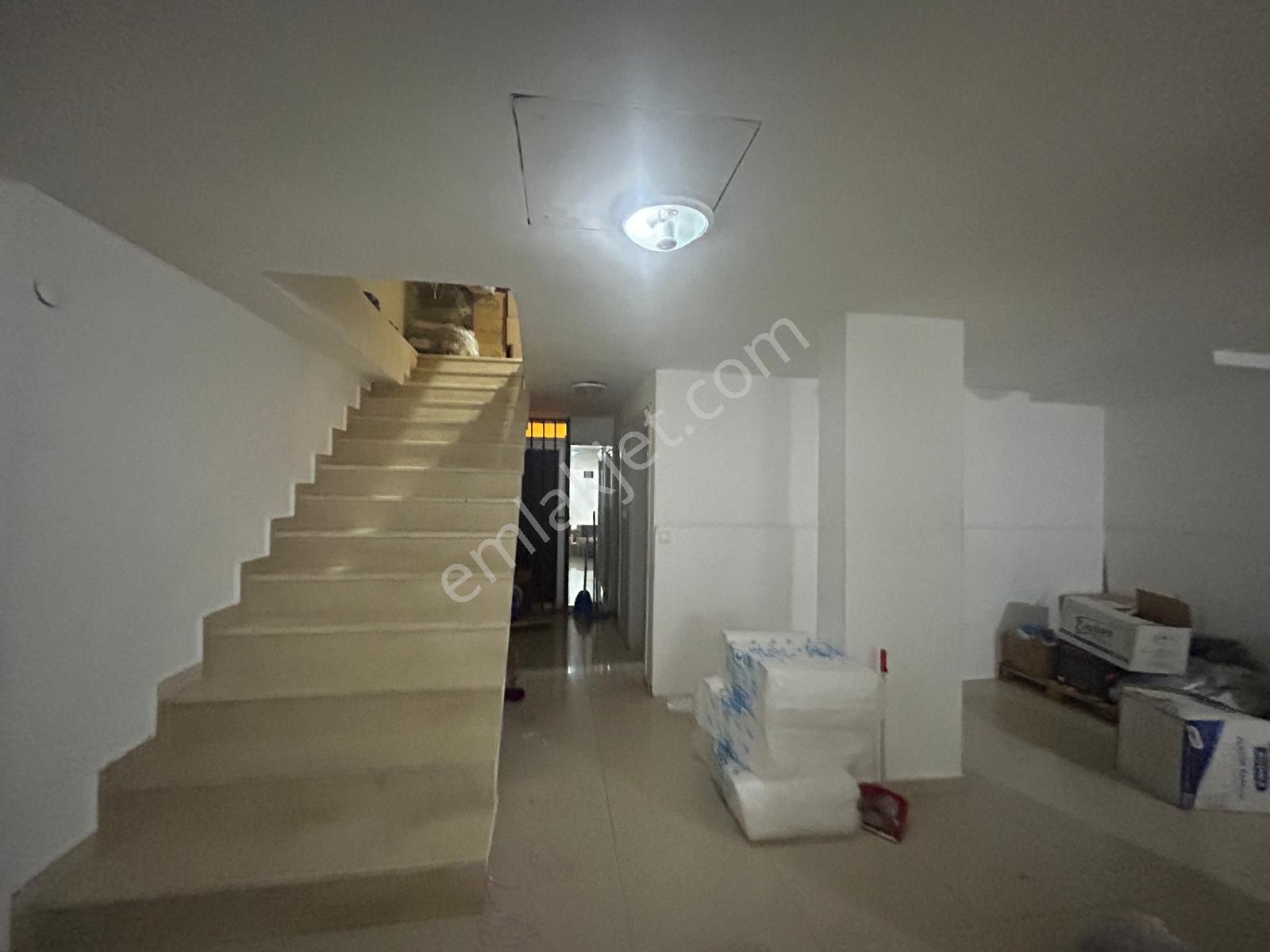 Alanya Merkez Saray Mahallesin'de Kiralık 3 Kat Kurumsal İş Yeri - Görsel 11