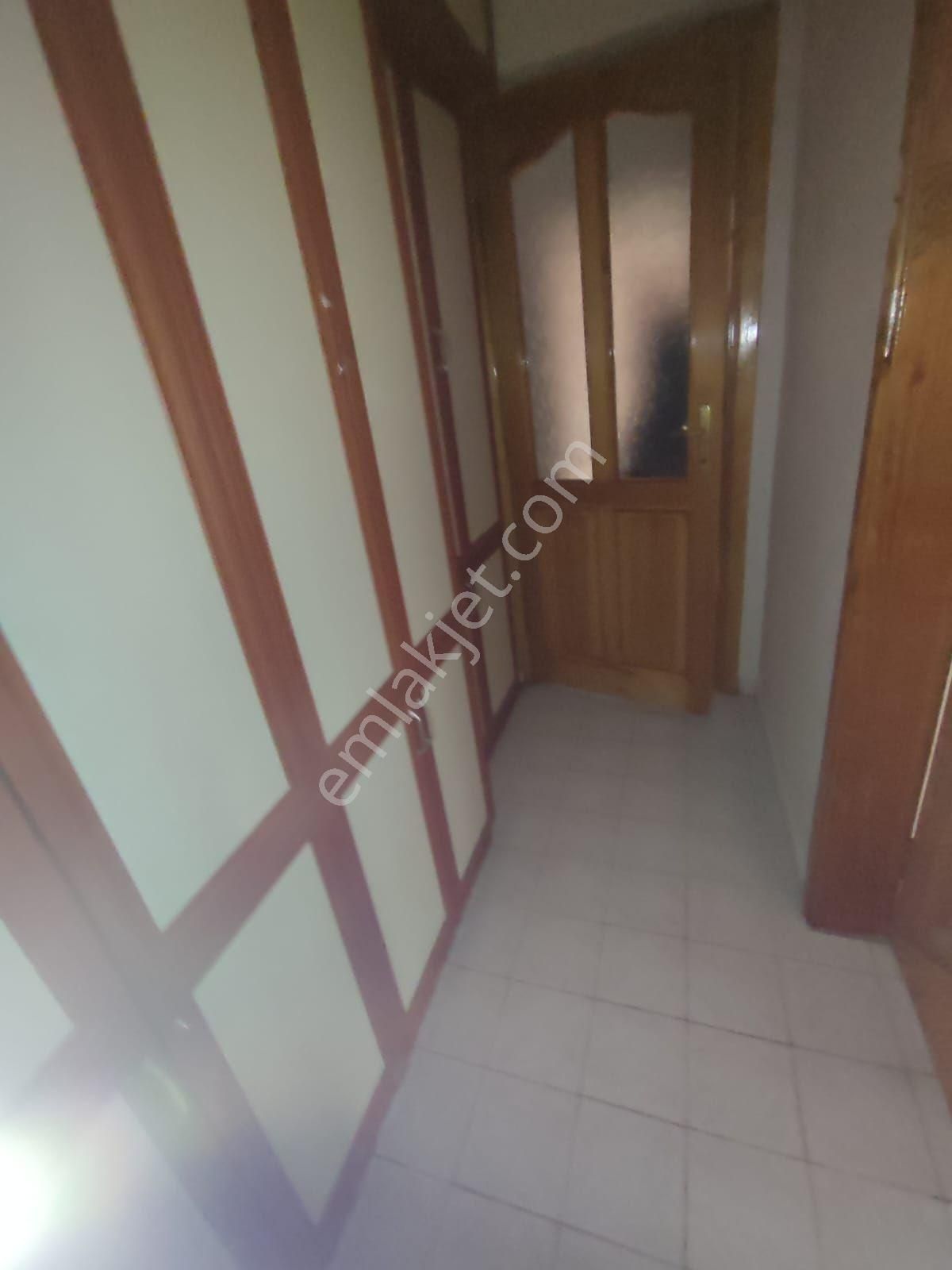 Kaan Emlaktan Depozitosuz Bağbaşı Yeniyolda Kiralık 3+1 Daire - Görsel 2