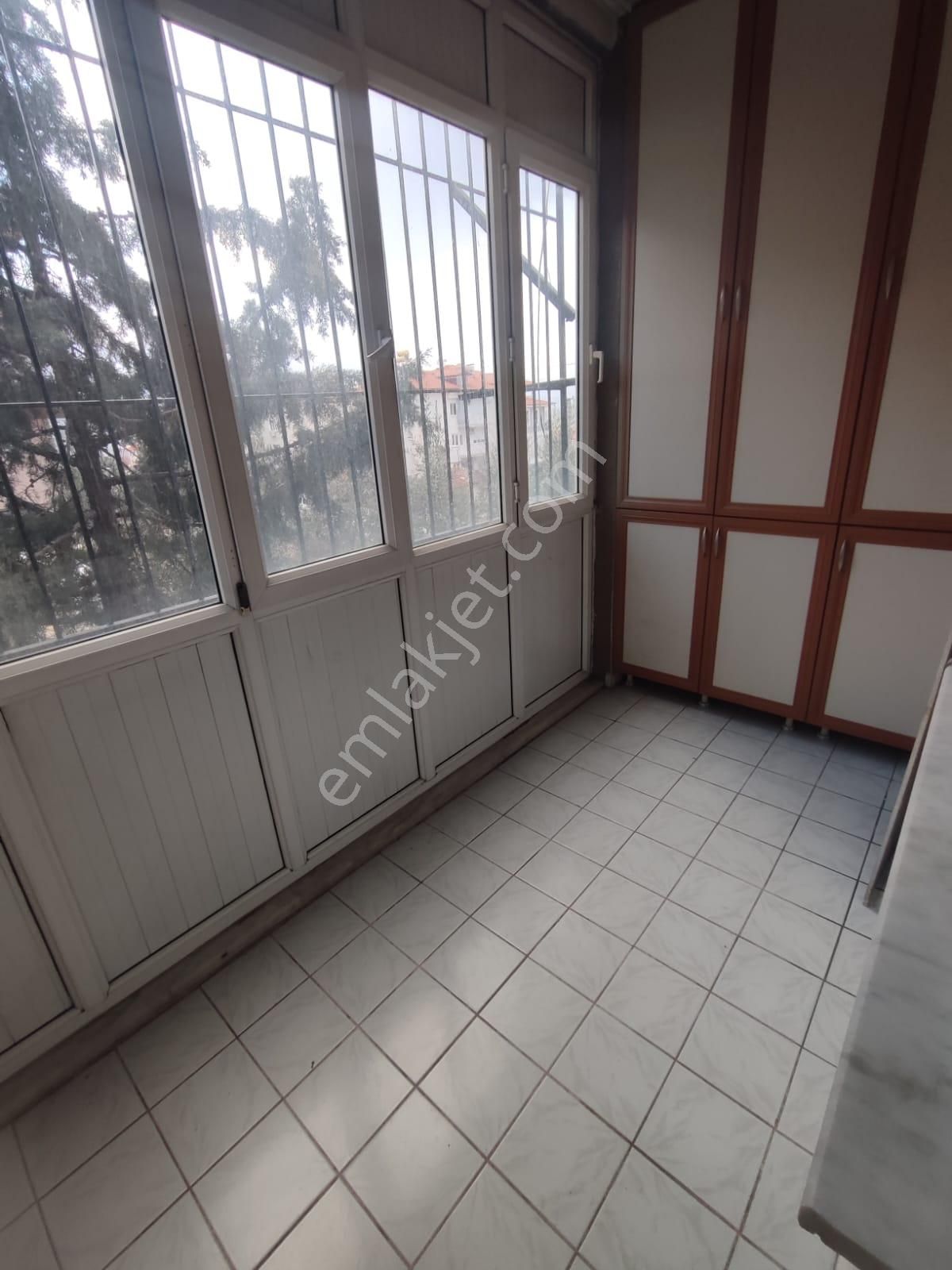 Kaan Emlaktan Depozitosuz Bağbaşı Yeniyolda Kiralık 3+1 Daire - Görsel 8