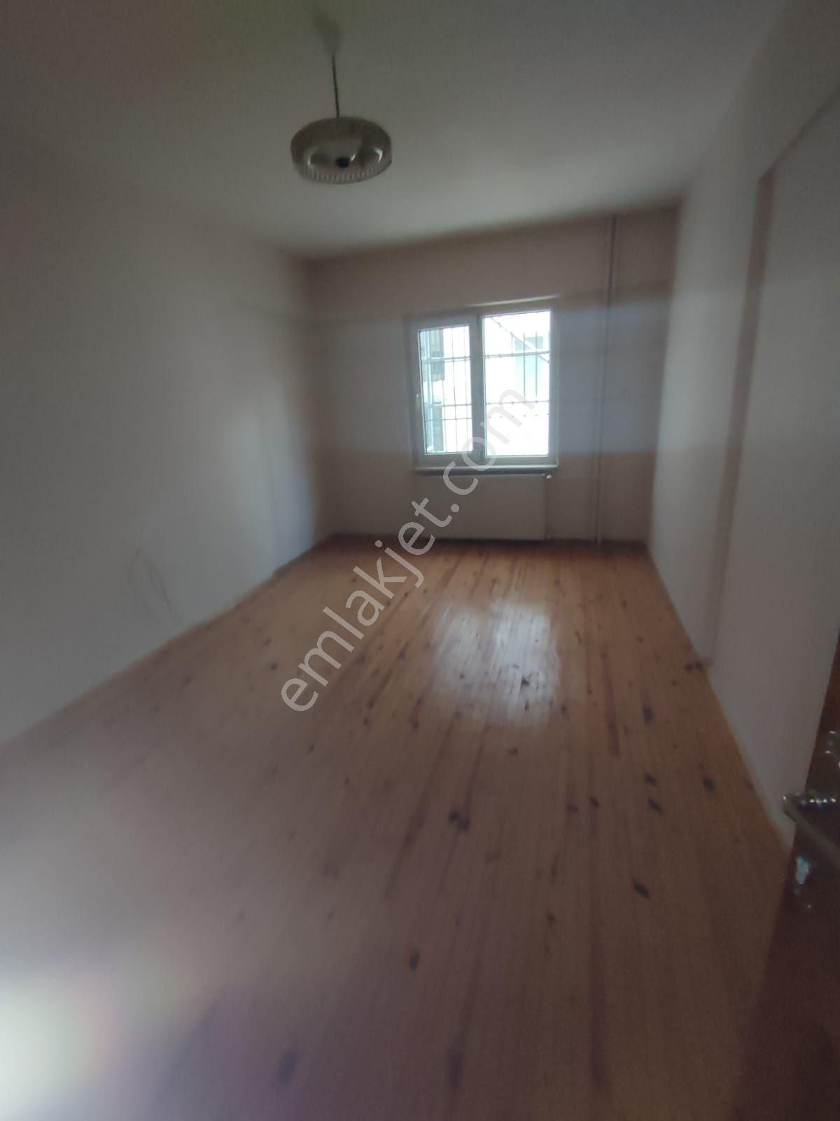 Kaan Emlaktan Depozitosuz Bağbaşı Yeniyolda Kiralık 3+1 Daire - Görsel 12