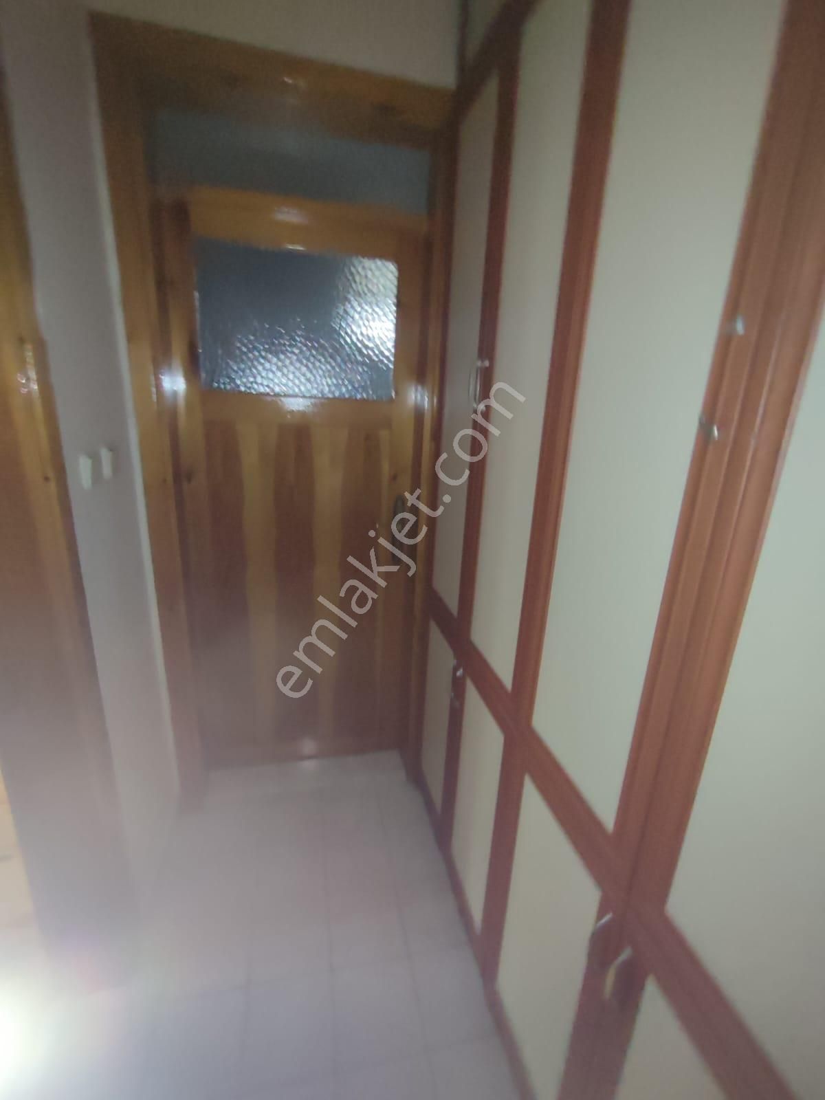 Kaan Emlaktan Depozitosuz Bağbaşı Yeniyolda Kiralık 3+1 Daire - Görsel 11