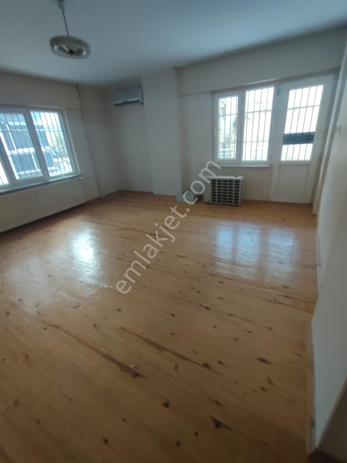 Kaan Emlaktan Depozitosuz Bağbaşı Yeniyolda Kiralık 3+1 Daire - Görsel 17