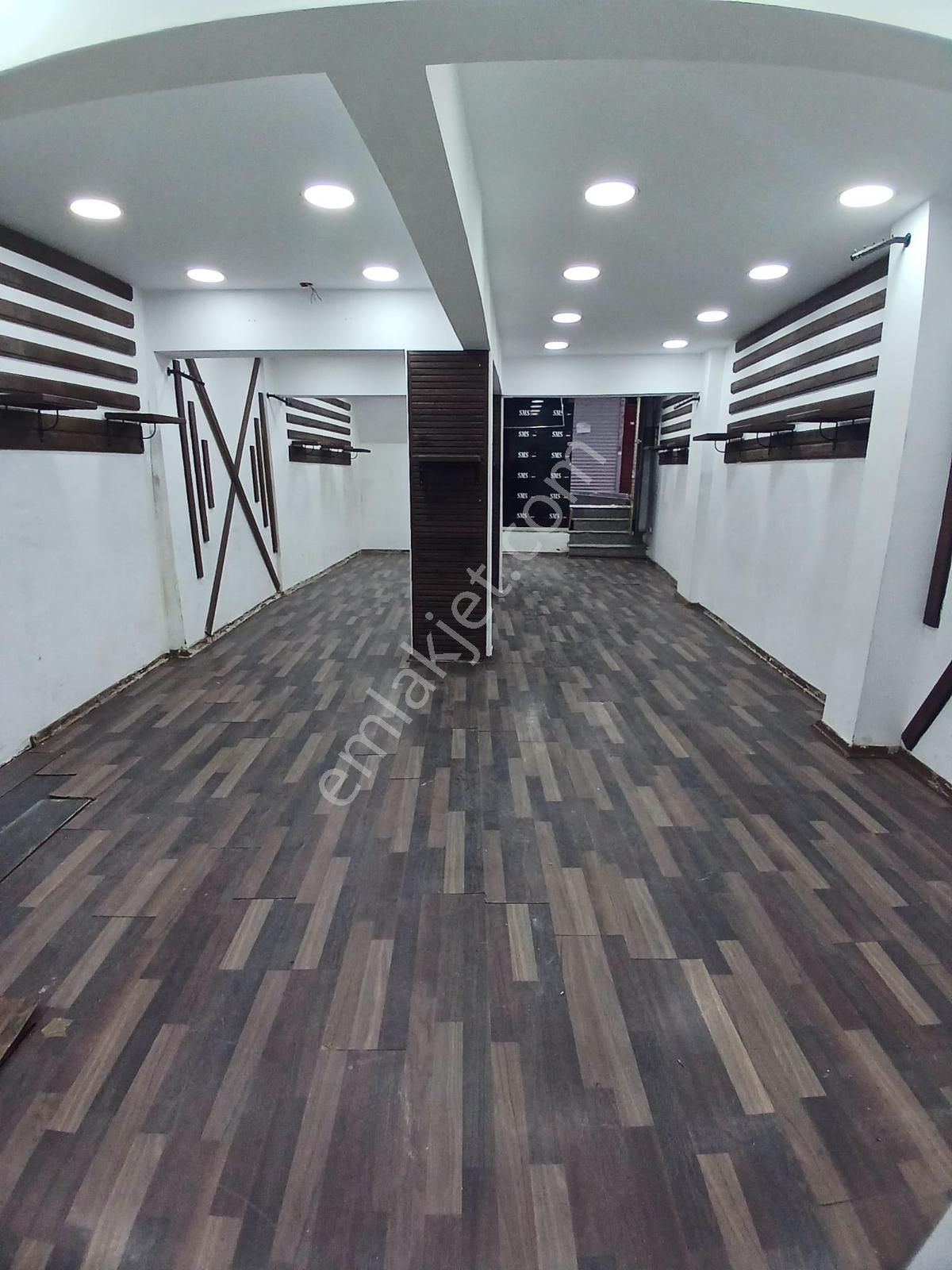 İstanbul Fatih Nişanca Mahallesinde Giriş Daire Dükkan - Görsel 10