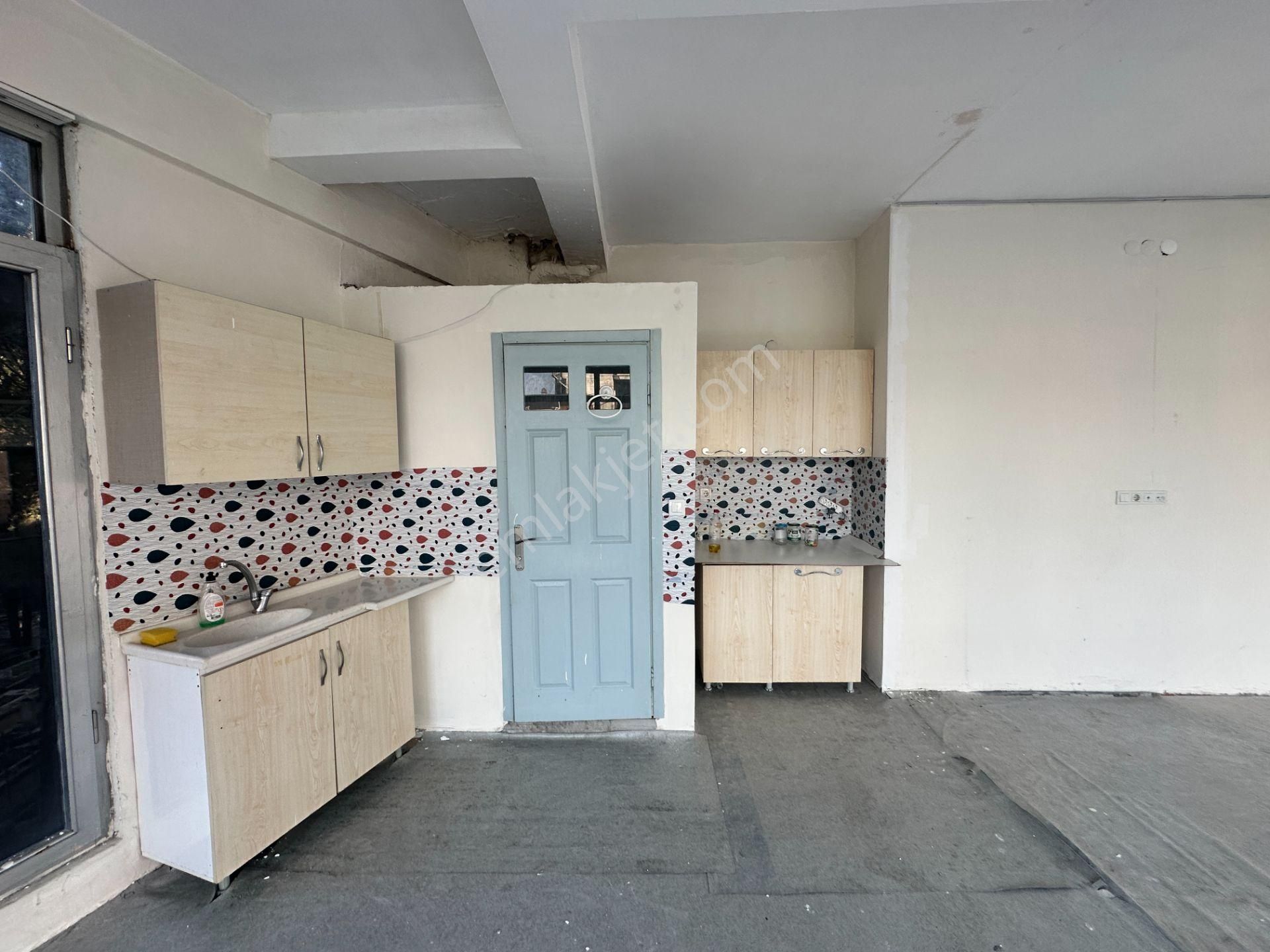 Çalışkan__dan Aydın Mahallesi De 100 M2 Kiralık Dükkan - Görsel 6