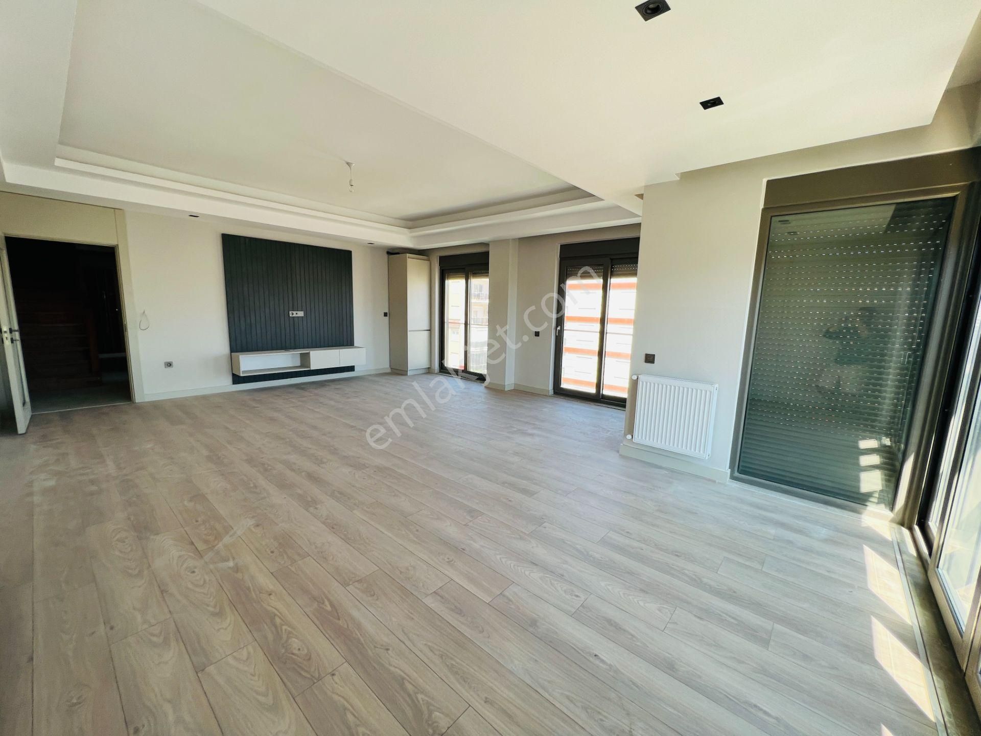 Meydankavağında Köşe Başı Dubleks - Görsel 8