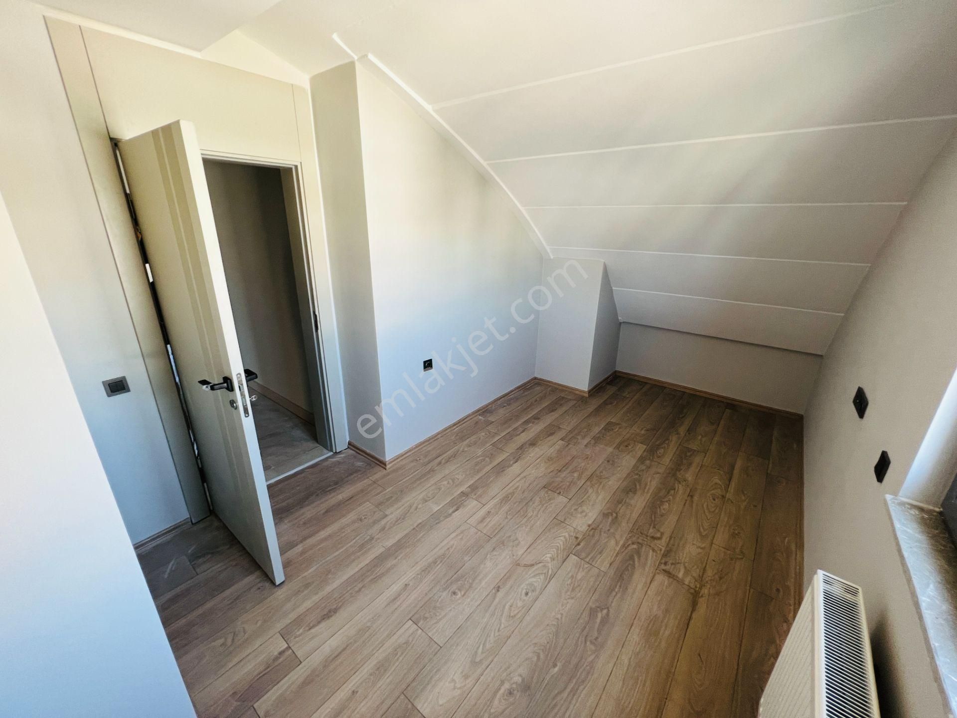 Meydankavağında Köşe Başı Dubleks - Görsel 20