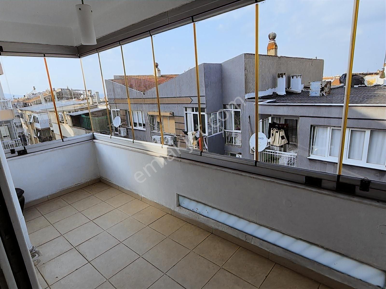 İnönü Caddesinde 4+1 Bakımlı Kiralık Daire - Görsel 6