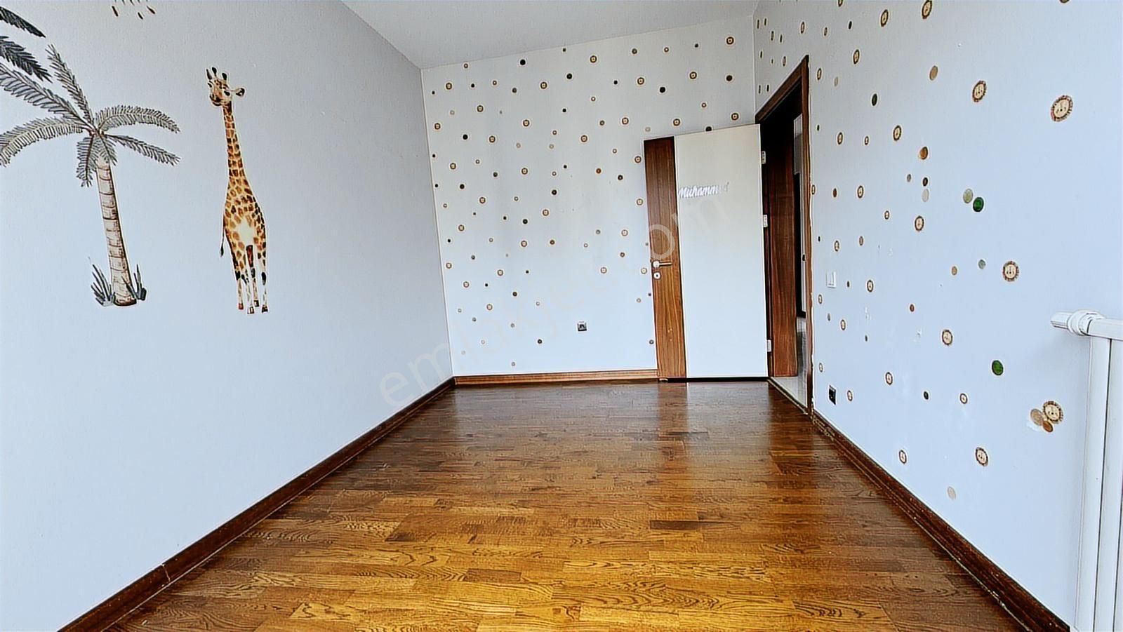 Çiğdem Emlak'tan The İst Evlerinde Satılık 4+1 Kullanışlı Daire - Görsel 11