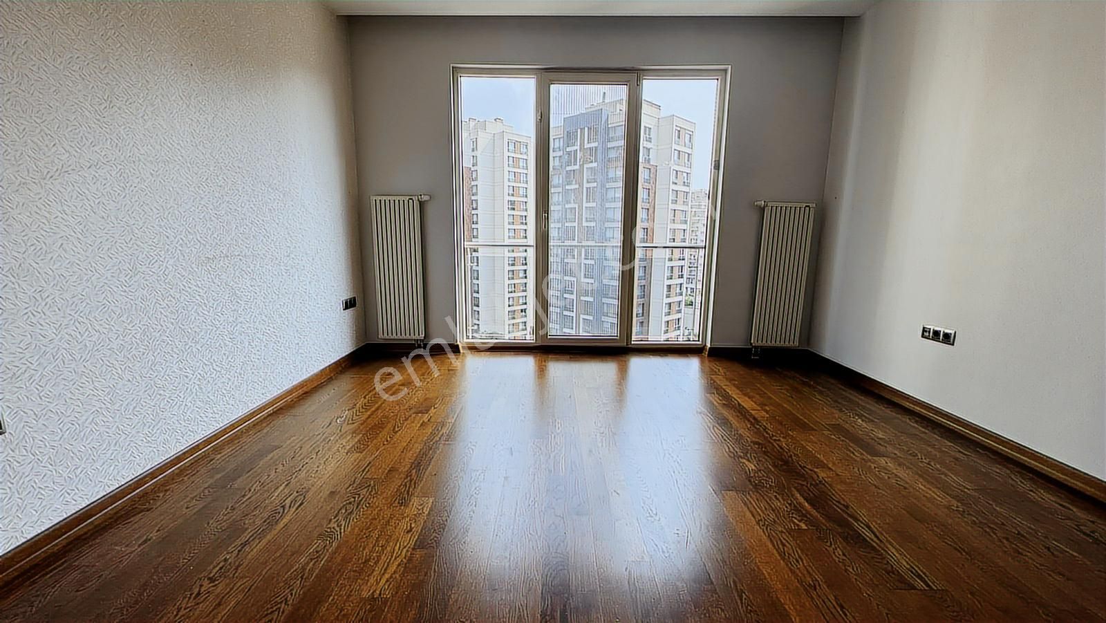 Çiğdem Emlak'tan The İst Evlerinde Satılık 4+1 Kullanışlı Daire - Görsel 14