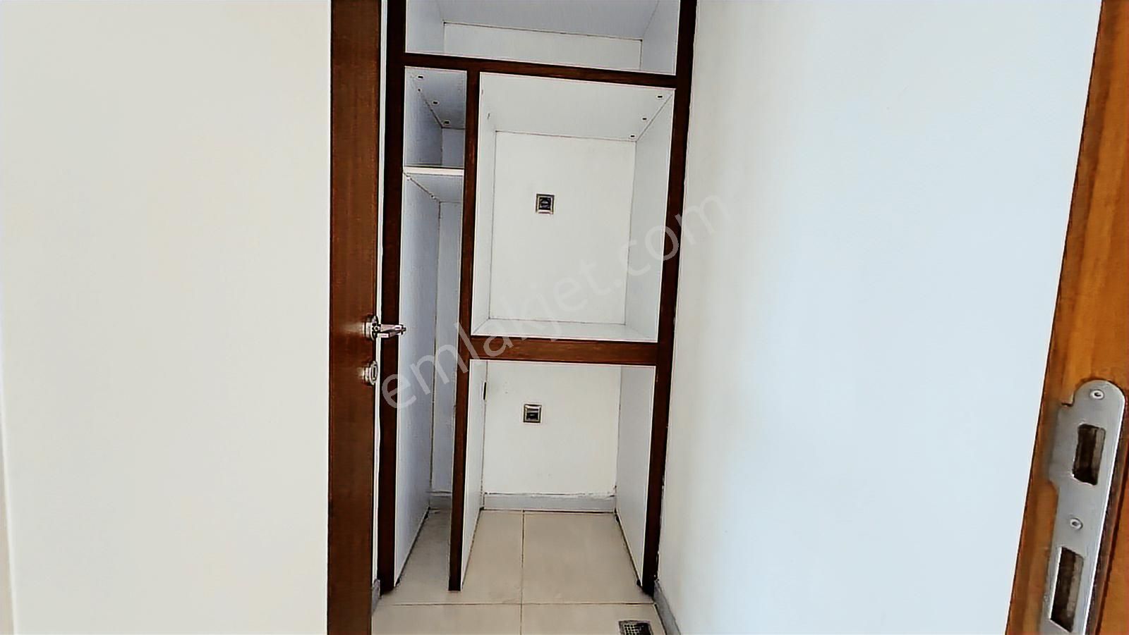 Çiğdem Emlak'tan The İst Evlerinde Satılık 4+1 Kullanışlı Daire - Görsel 12