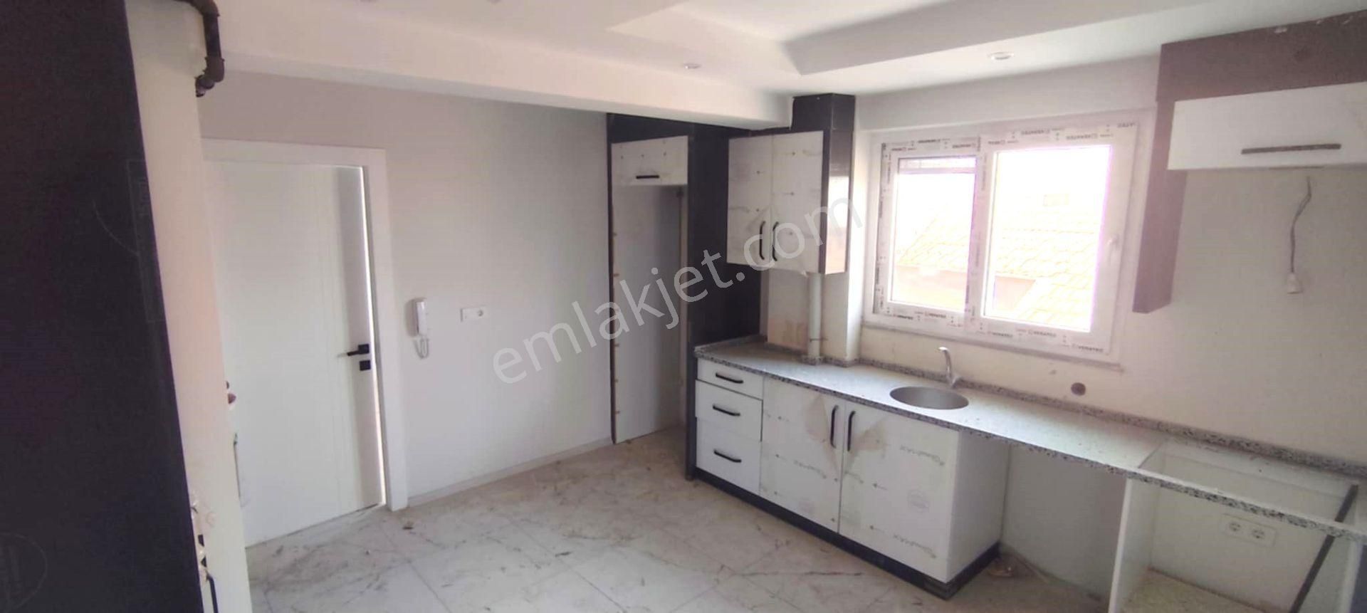 İlbadı Mahallesinde Sıfır 2+1 Açık Mutfak 75 M2 Son 2 Daire 2.300.000 Tl Pazarlıklı Satılık - Görsel 4
