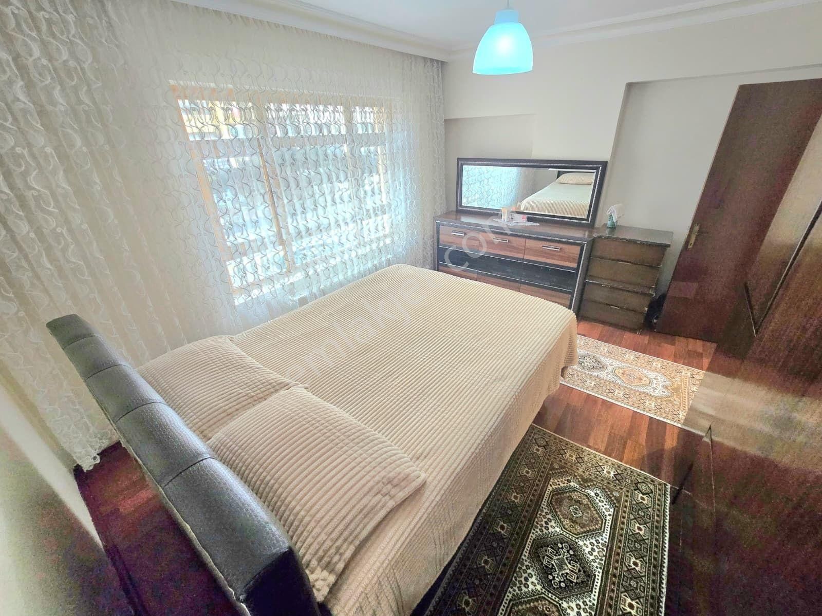 Refik Saydam Cad. Üzeri Orta Katta Ön Cephe 3+1 Bağımsız - Görsel 15