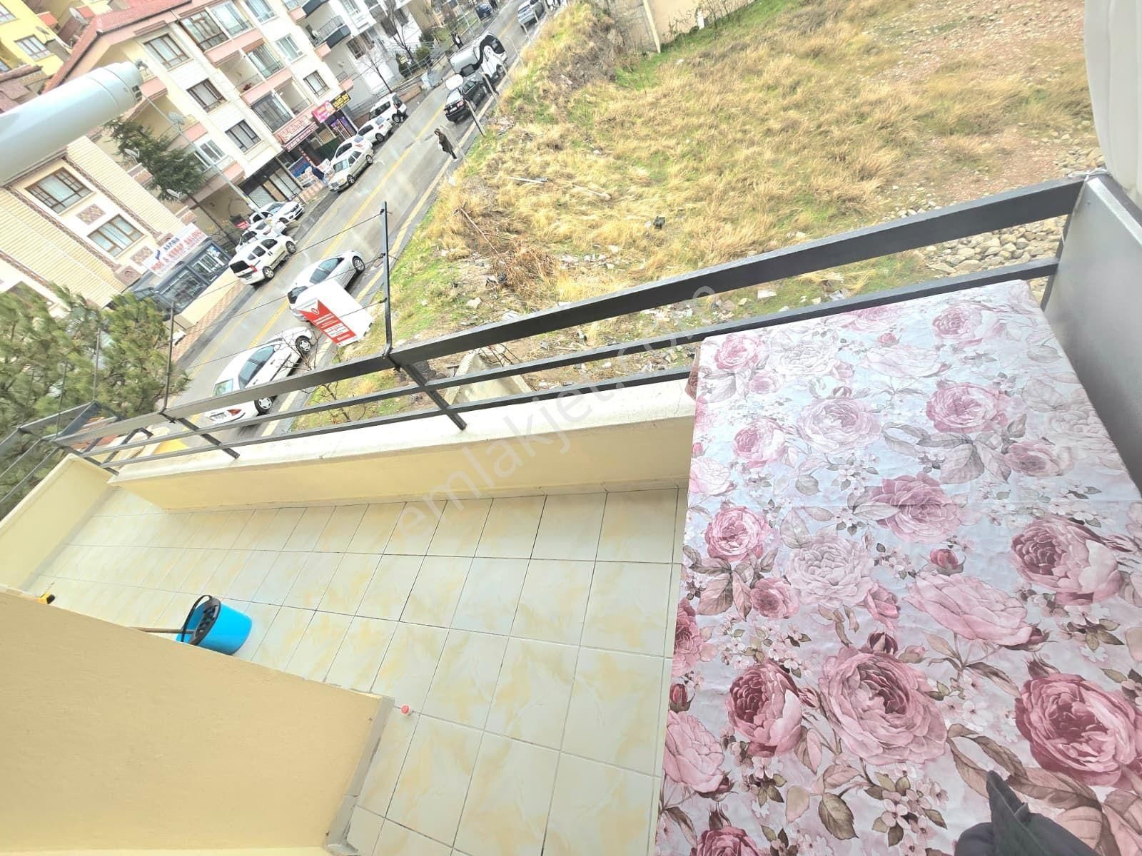 Refik Saydam Cad. Üzeri Orta Katta Ön Cephe 3+1 Bağımsız - Görsel 12