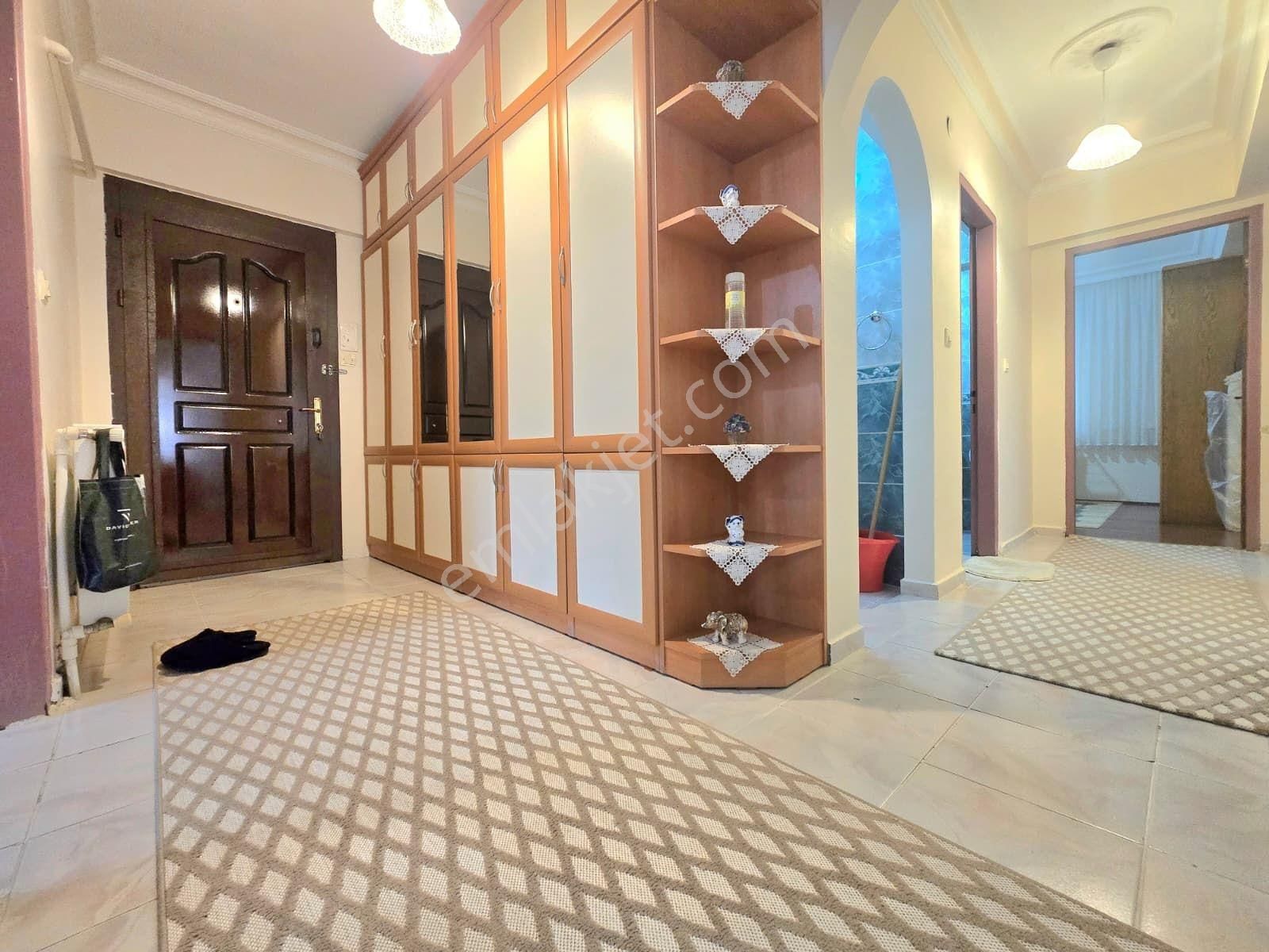 Refik Saydam Cad. Üzeri Orta Katta Ön Cephe 3+1 Bağımsız - Görsel 5