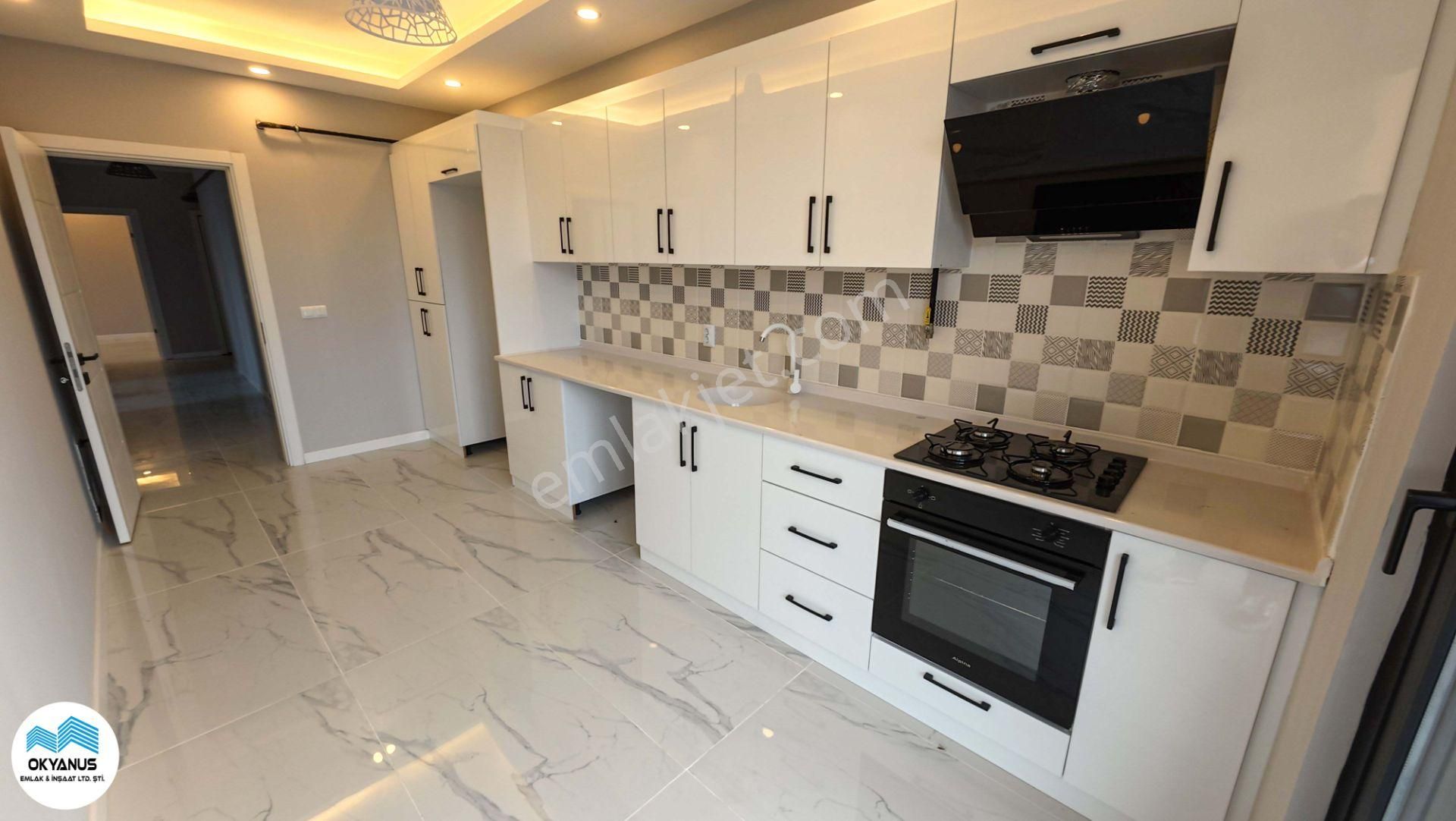 Karasu’da Ferah Ve Kullanışlı Havuzlu 3+1 Satılık Daire - Görsel 17