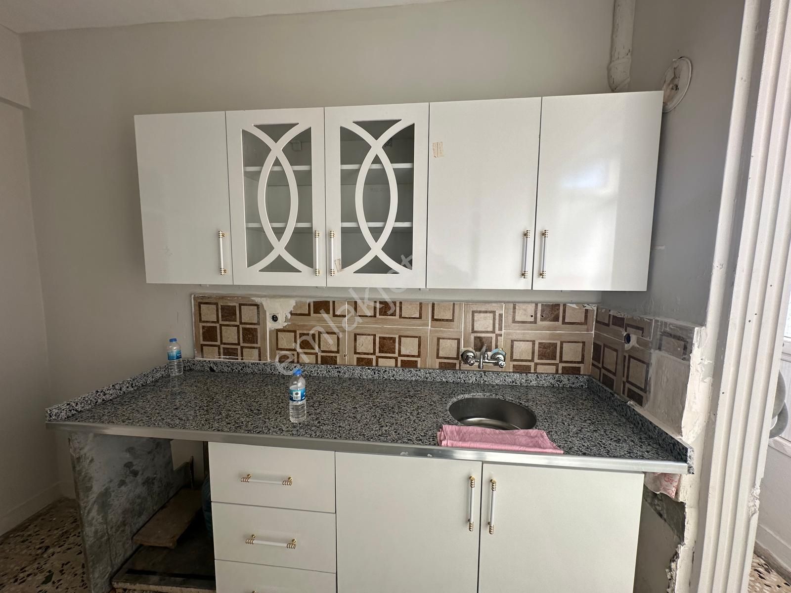 Akev Gayrimenkul'den Mardin Yolunda Ara Kat 3+1 Kiralık Daire - Görsel 3