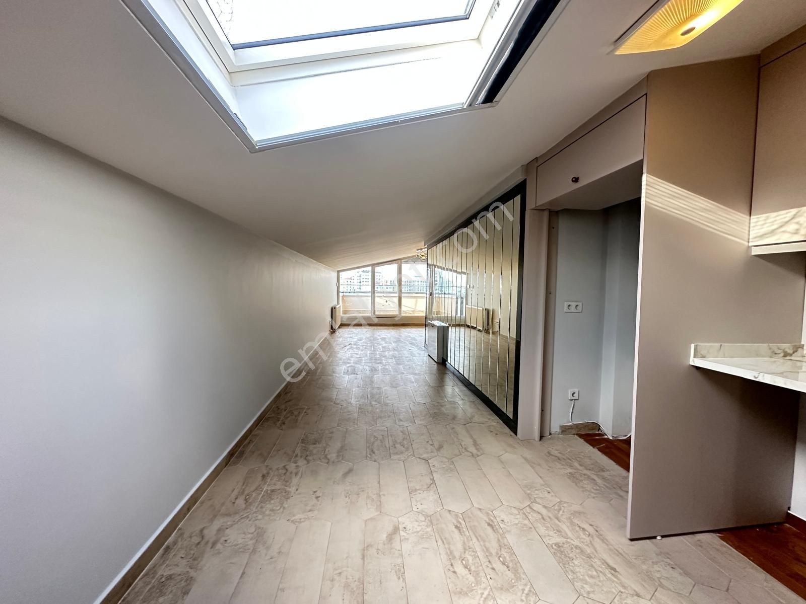 Göztepede Muhteşem Dublex Yapı Kayıt Belgeli 275 M2 4+2 - Görsel 30