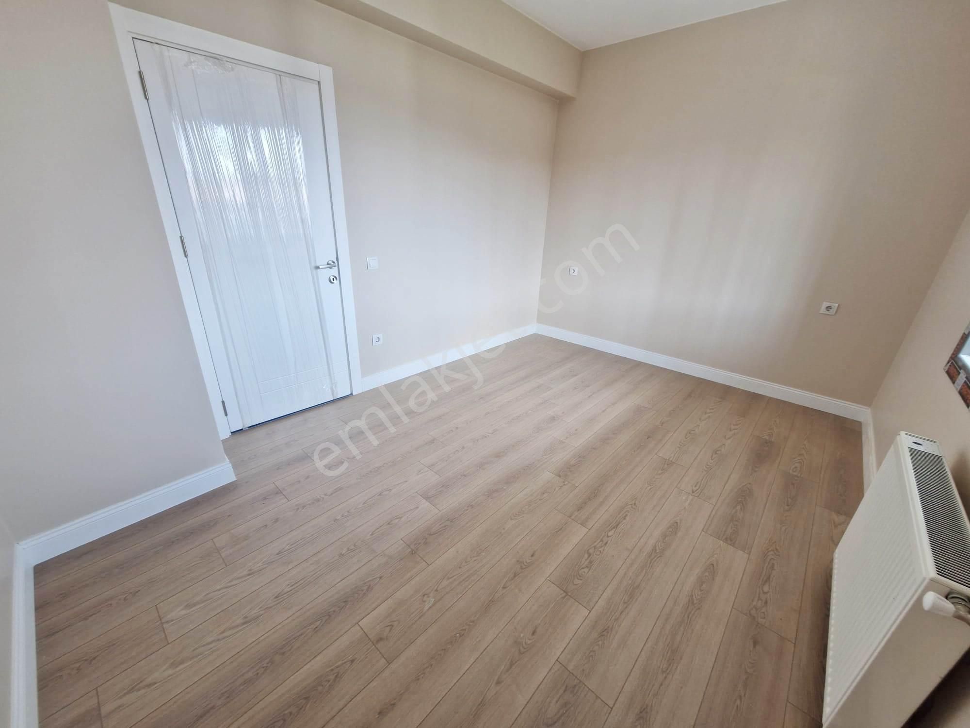 Yasemin Konakları Yakını Sitede 3+1 130m2 Otoparklı 0 Ara Kat - Görsel 11