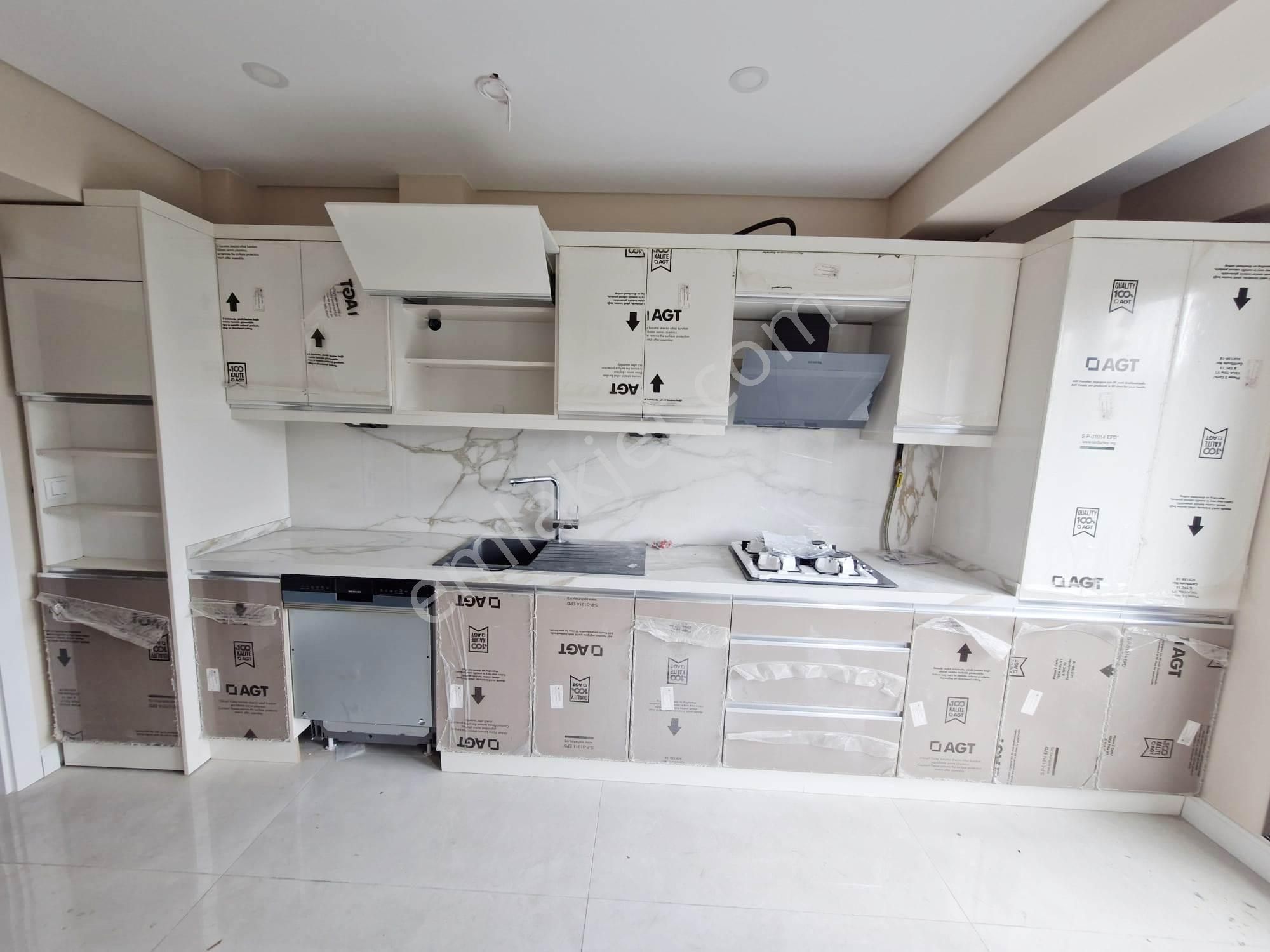 Yasemin Konakları Yakını Sitede 3+1 130m2 Otoparklı 0 Ara Kat - Görsel 5