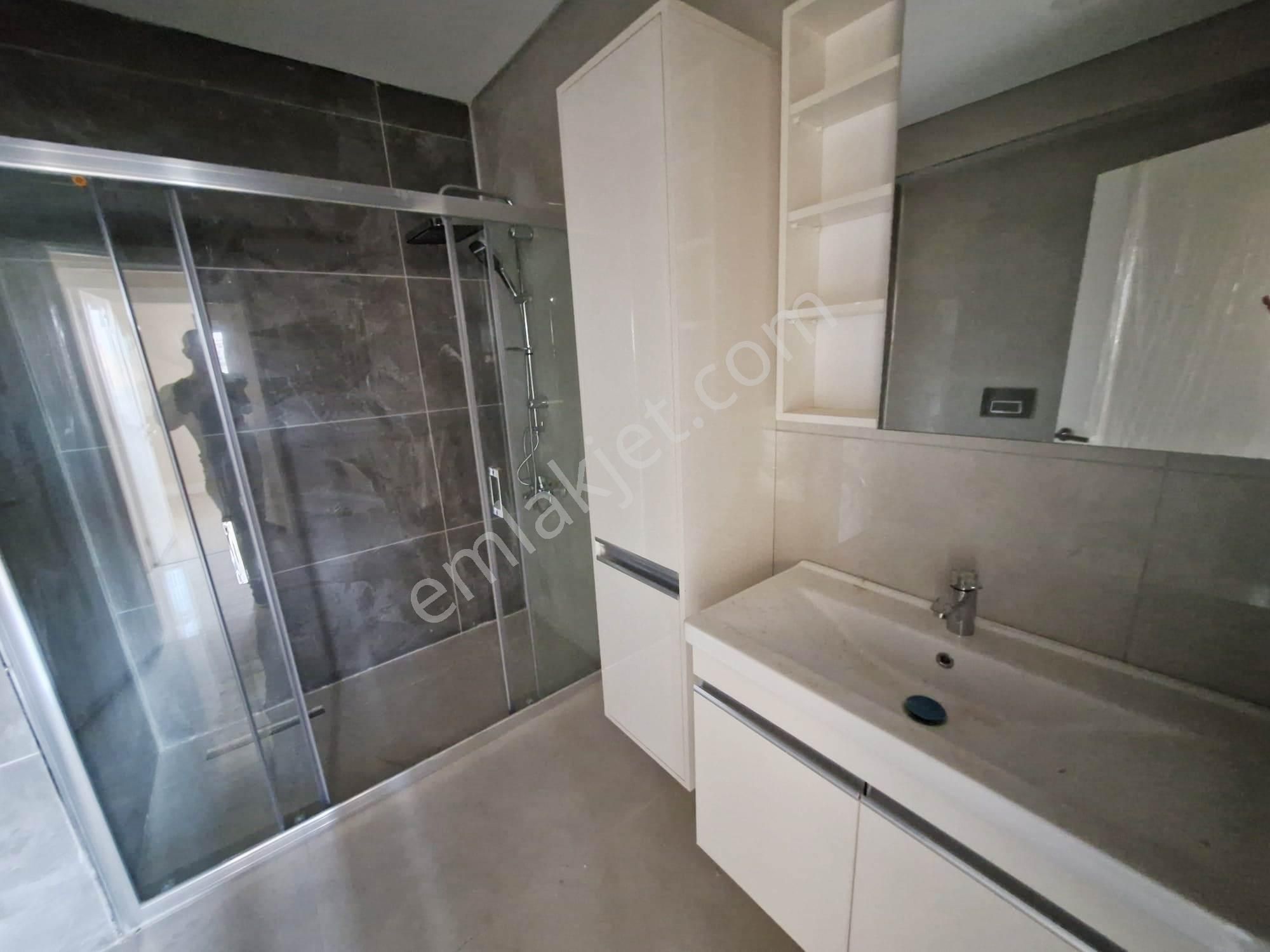 Yasemin Konakları Yakını Sitede 3+1 130m2 Otoparklı 0 Ara Kat - Görsel 18