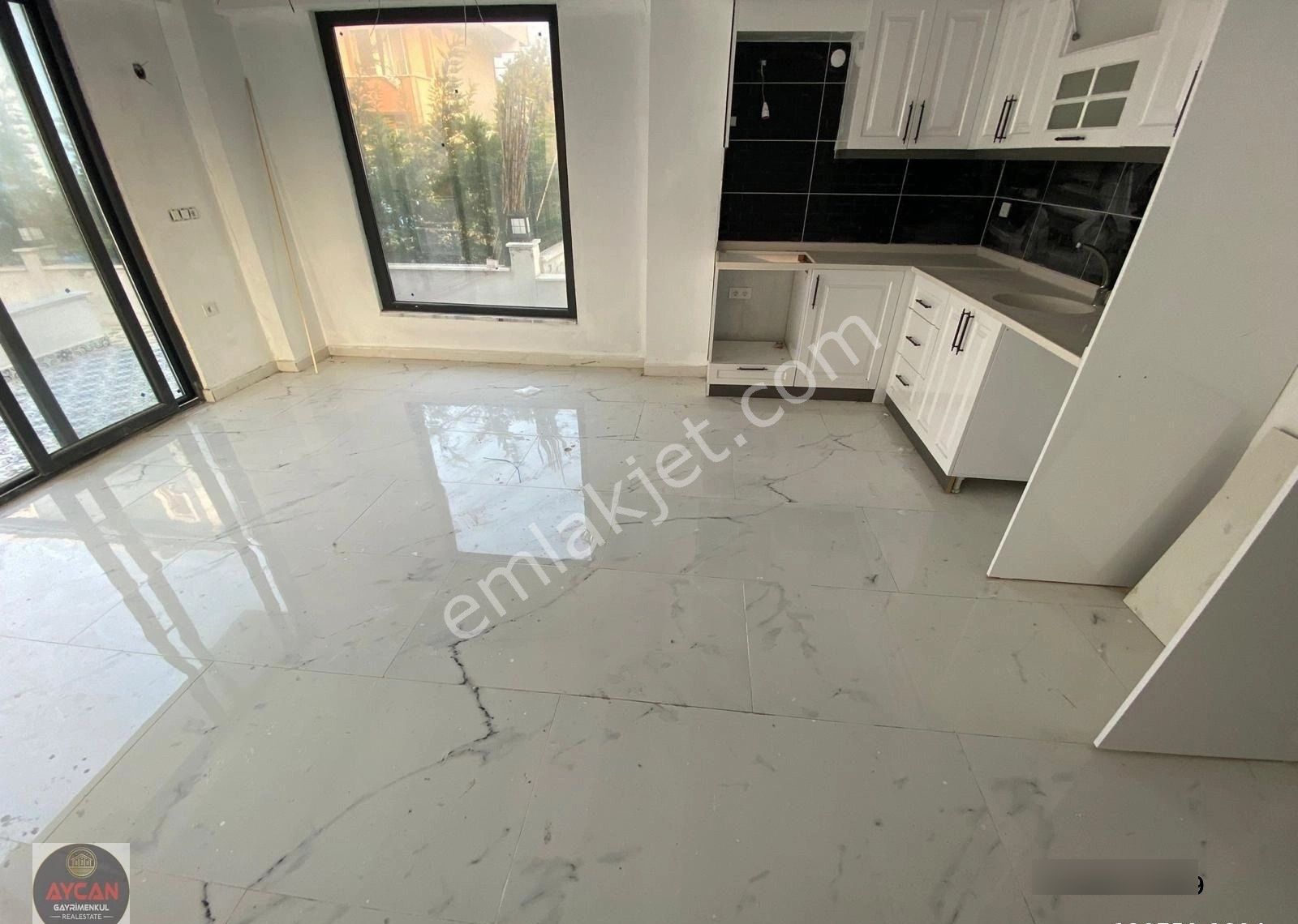 Aycan Gayrimenkulden Avşa Yiğitlerde Satılık Sıfır 3+1 Villa - Görsel 18