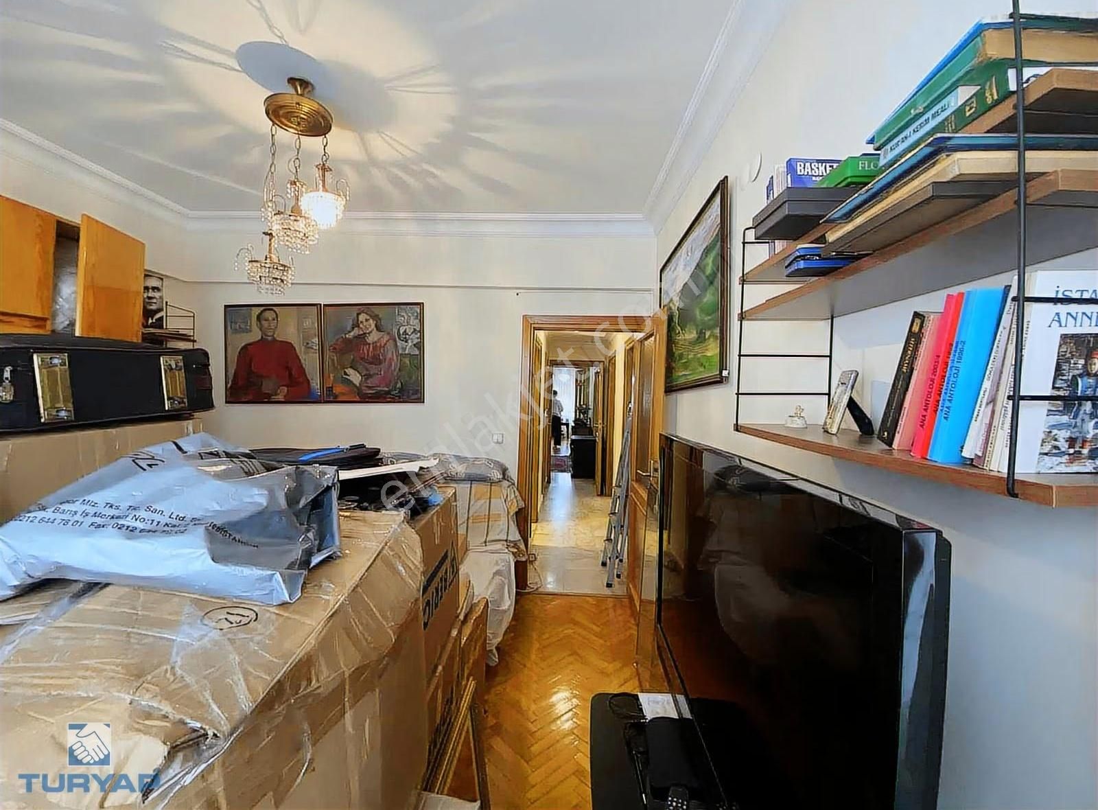 Turyap'tan Fenerbahçe Sahile Çok Yakın Balkonlu Büyük 3+1 - Görsel 3