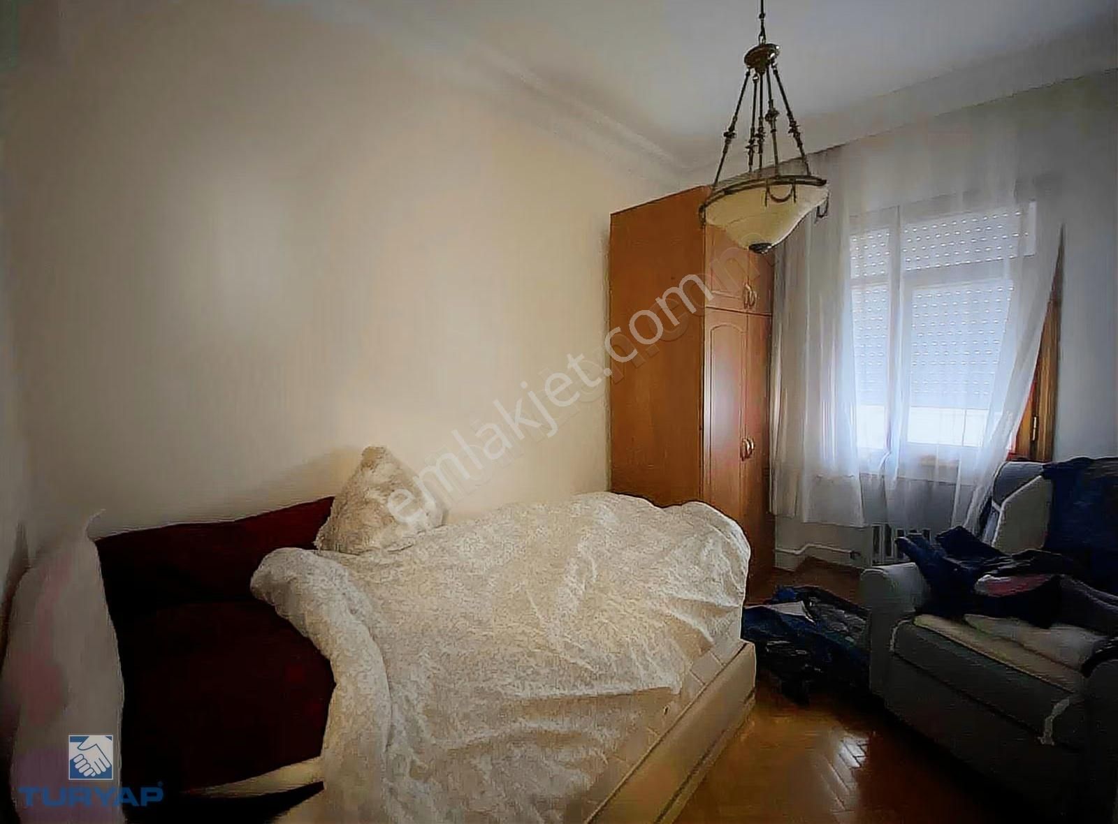 Turyap'tan Fenerbahçe Sahile Çok Yakın Balkonlu Büyük 3+1 - Görsel 28