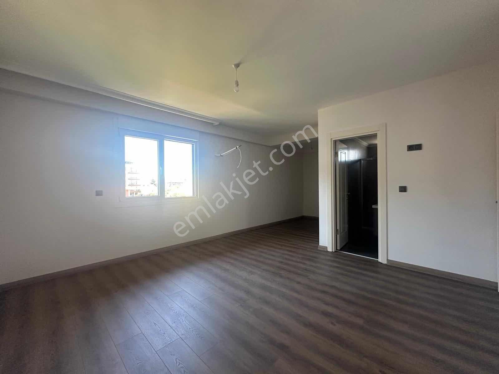 Çengelköyün En İyi Konumunda Lüx 5+2 Dublex Daire - Görsel 20