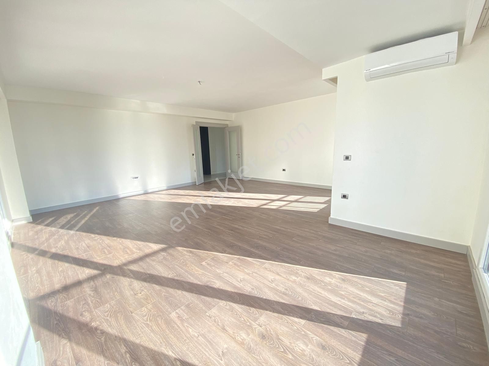 Key House'tan Gülpark59 2. Etap'ta Cadde Cepheli 3+1 Kiralık Lux Daire - Görsel 25