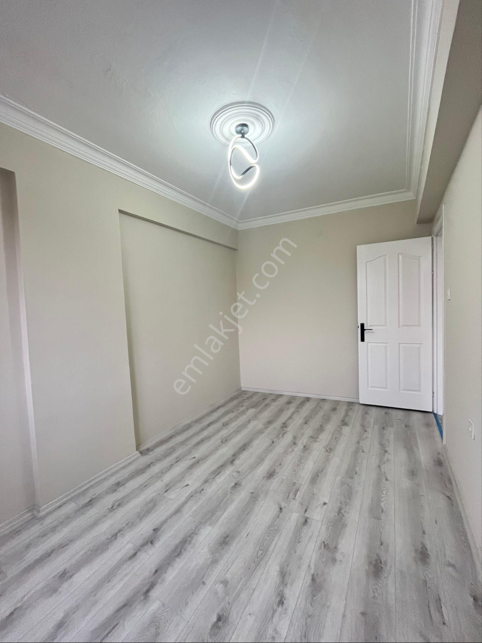 İzmir Buca Yenigün Mah. Satılık 3+1 Full Tadilatlı Daire - Görsel 8