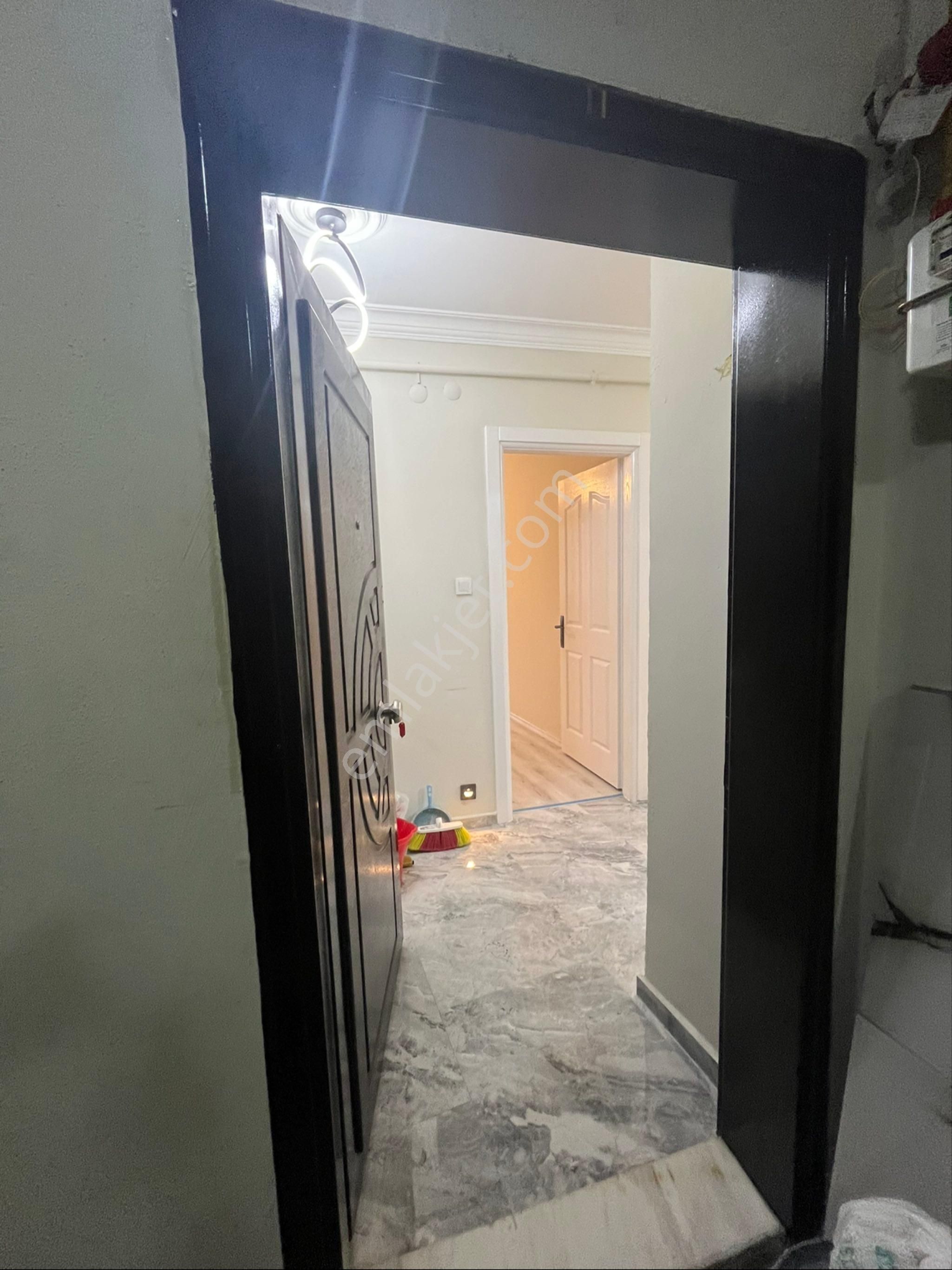 İzmir Buca Yenigün Mah. Satılık 3+1 Full Tadilatlı Daire - Görsel 2