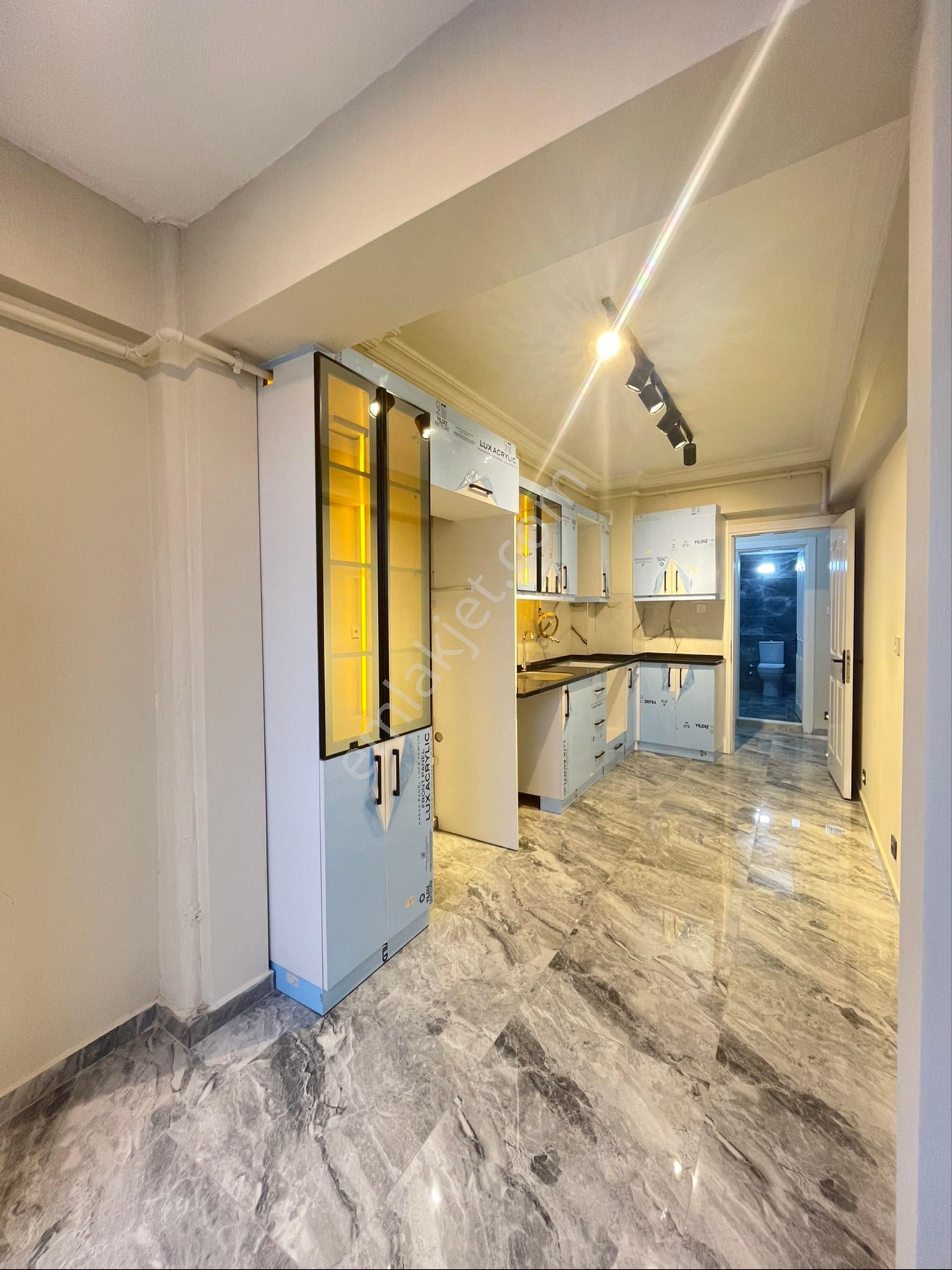 İzmir Buca Yenigün Mah. Satılık 3+1 Full Tadilatlı Daire - Görsel 20