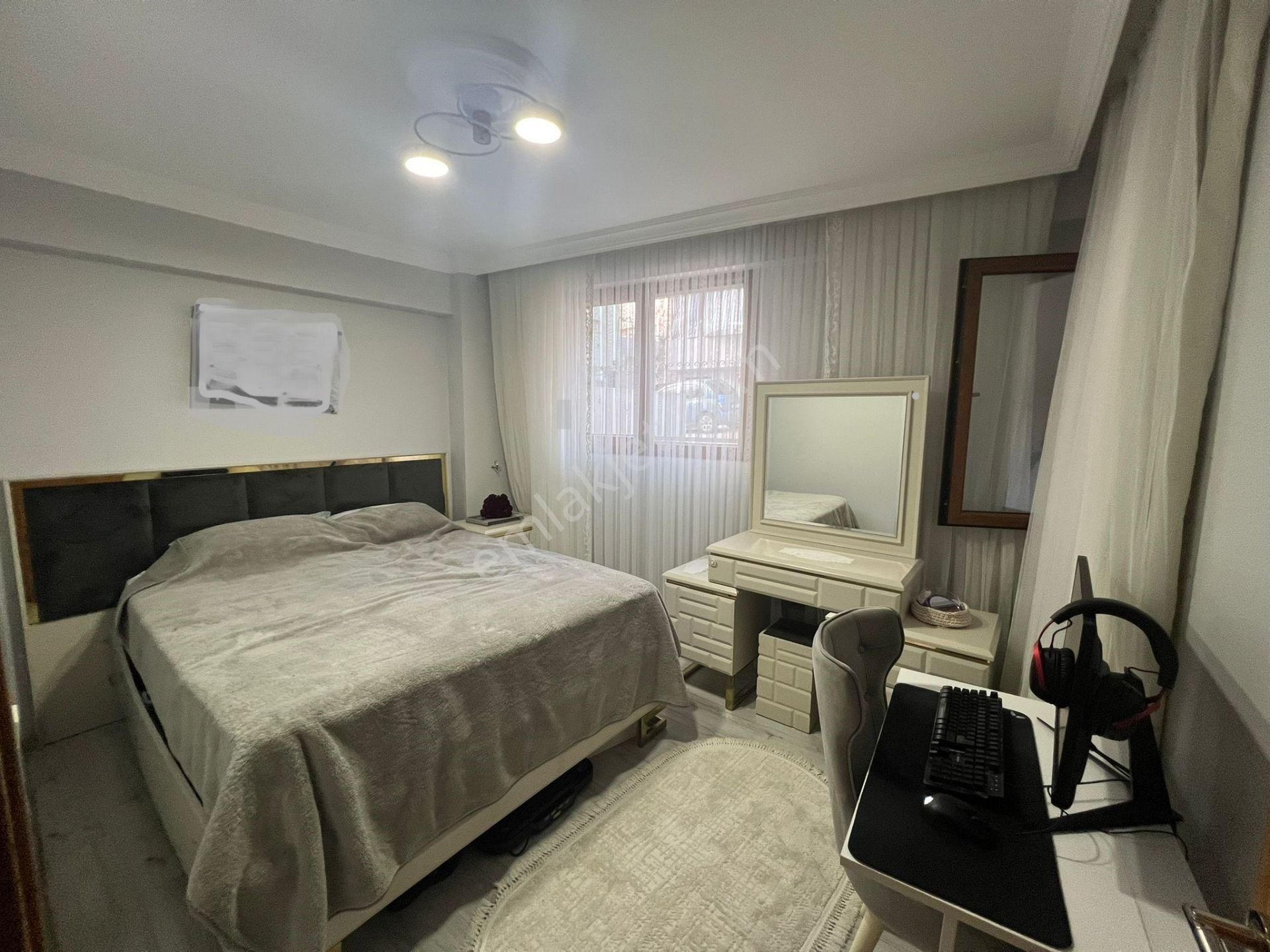 Acill Buca Ufuk Mah.de Yıkıkkemer Meydanda 2+1 80m2 Dgazlı A.mutfak Satılık Daire - Görsel 13