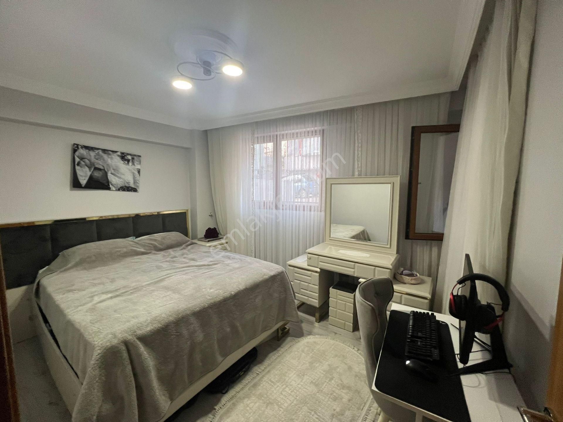 Acill Buca Ufuk Mah.de Yıkıkkemer Meydanda 2+1 80m2 Dgazlı A.mutfak Satılık Daire - Görsel 11