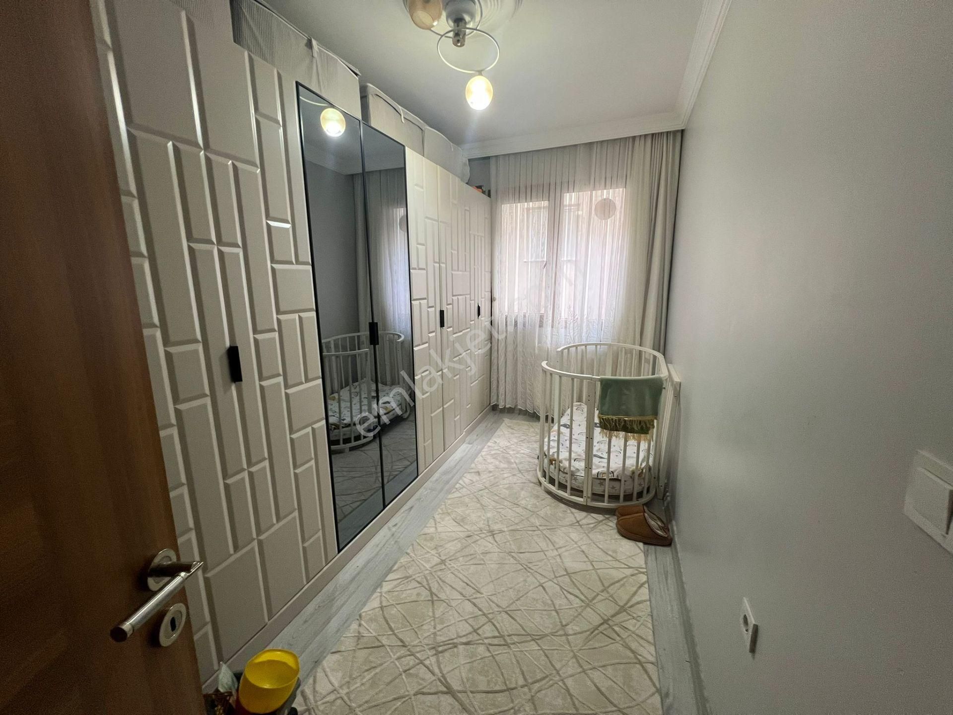 Acill Buca Ufuk Mah.de Yıkıkkemer Meydanda 2+1 80m2 Dgazlı A.mutfak Satılık Daire - Görsel 7