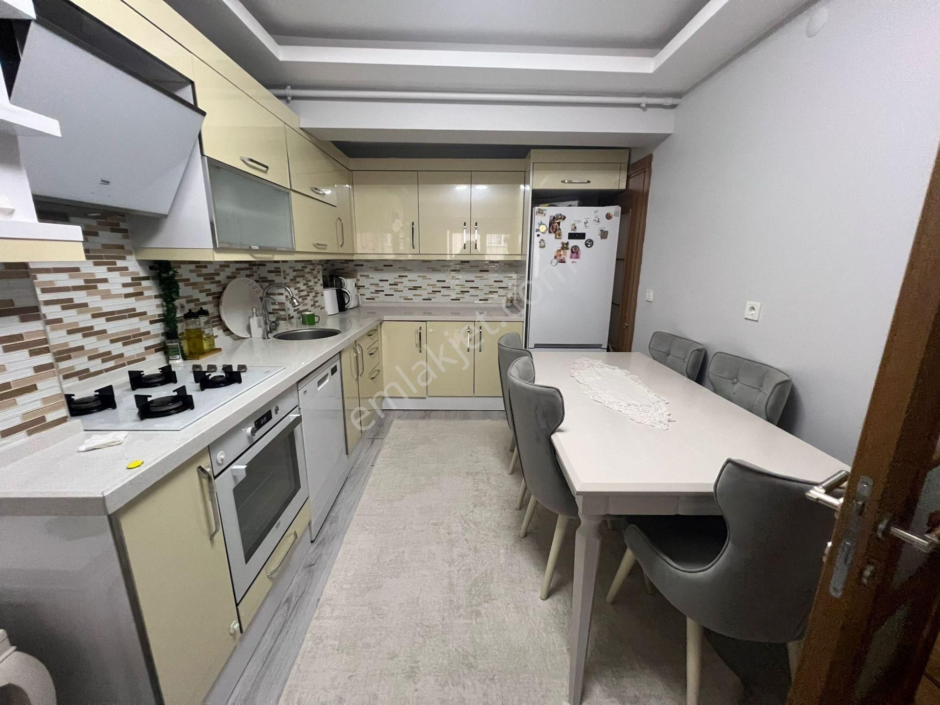 Acill Buca Ufuk Mah.de Yıkıkkemer Meydanda 2+1 80m2 Dgazlı A.mutfak Satılık Daire - Görsel 17