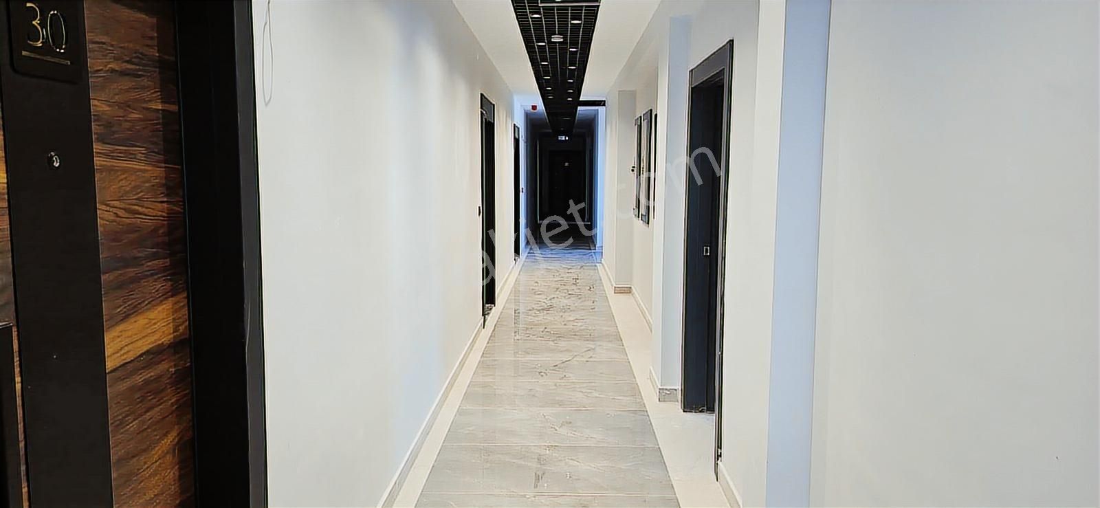 Msyapı Emlaktan Bölgenin En Güzel İş Merkezinde Satılık Ofis - Görsel 8