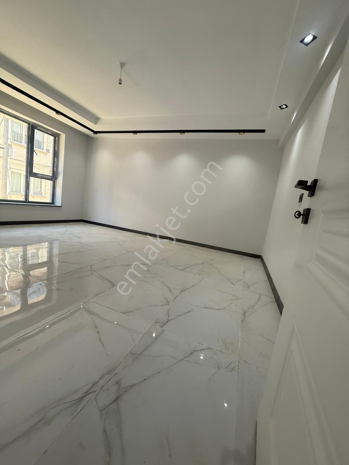 Özgür Gayrimenkul'den Şirintepe Mh.'de Satılık 3+1 Lüx Daire - Görsel 4